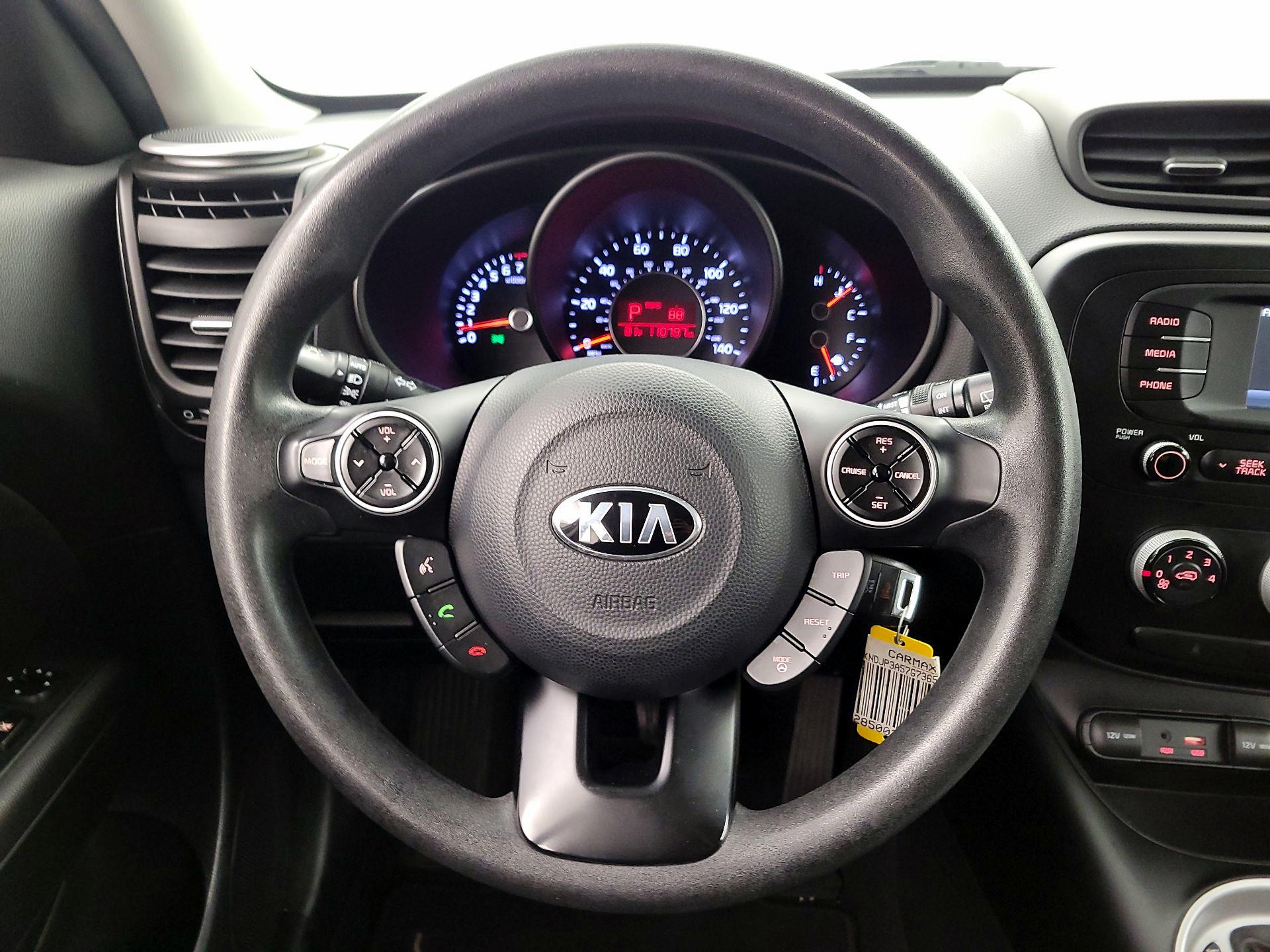 Thumbnail: 2016 Kia Soul - 10