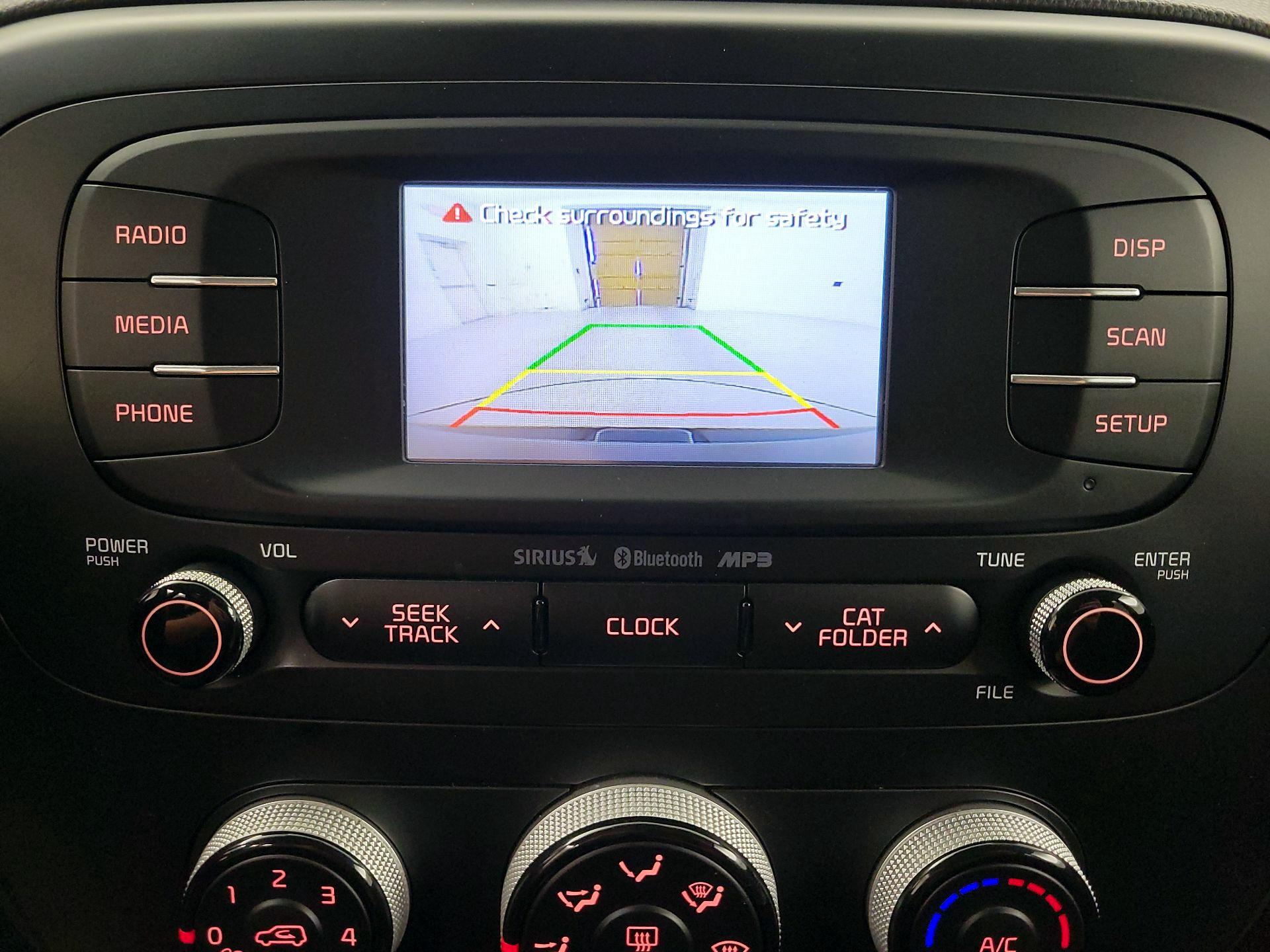 Thumbnail: 2016 Kia Soul - 14
