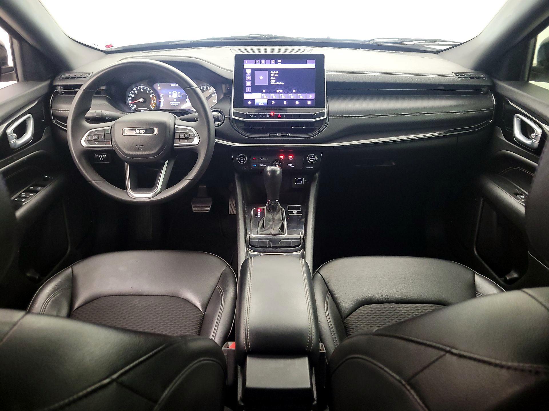 Thumbnail: 2022 Jeep Compass - 9