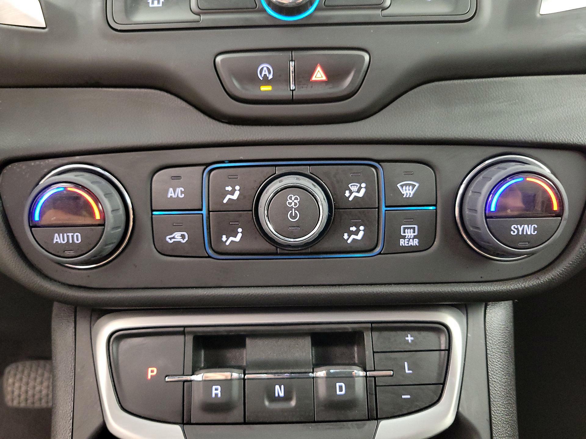 Thumbnail: 2023 GMC Terrain - 16