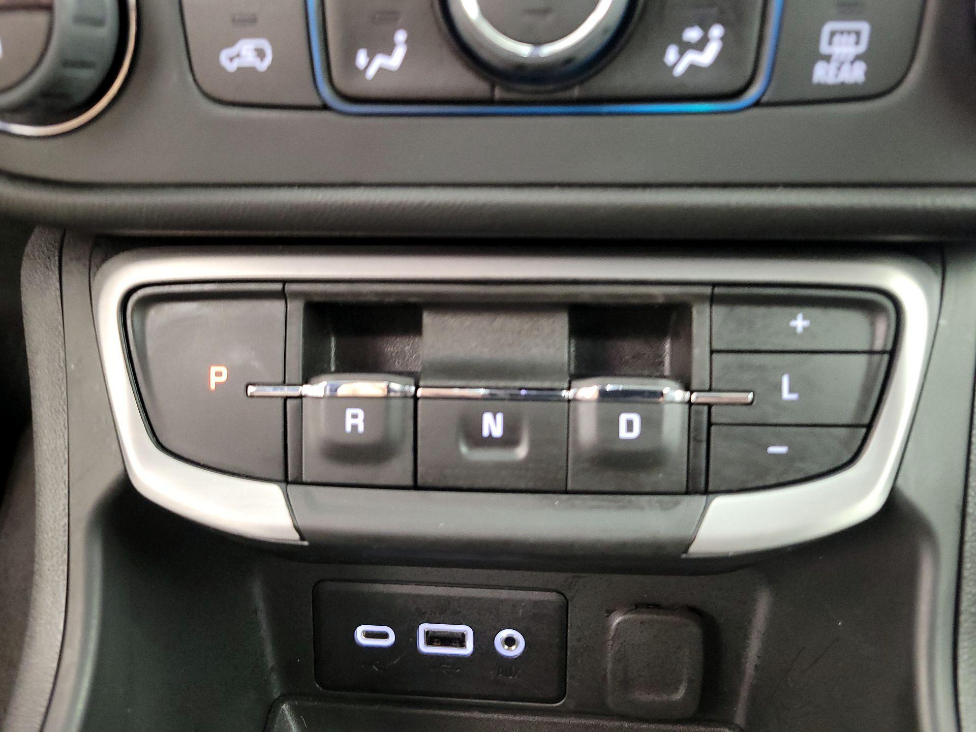 Thumbnail: 2023 GMC Terrain - 17