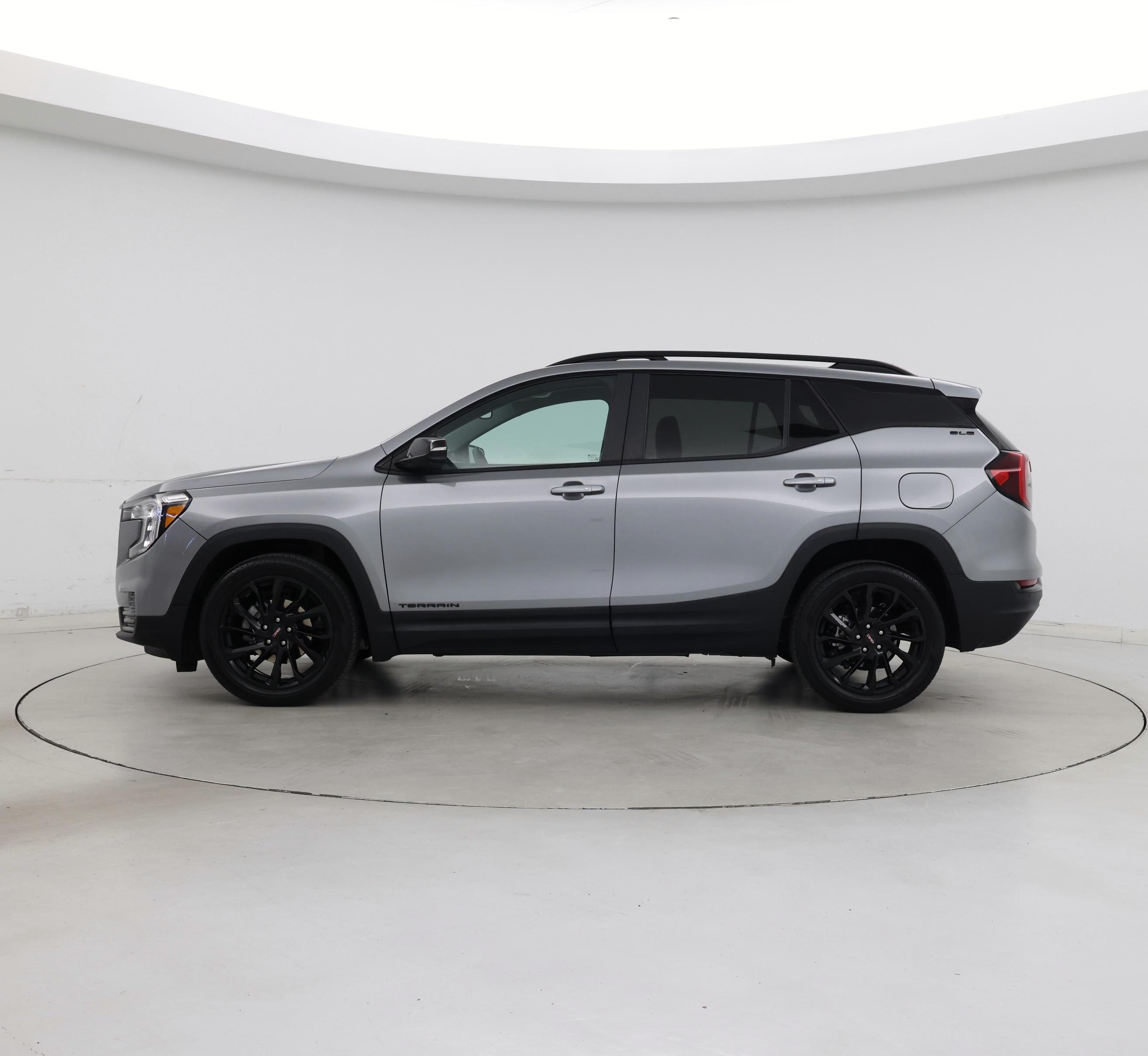 Thumbnail: 2023 GMC Terrain - 3