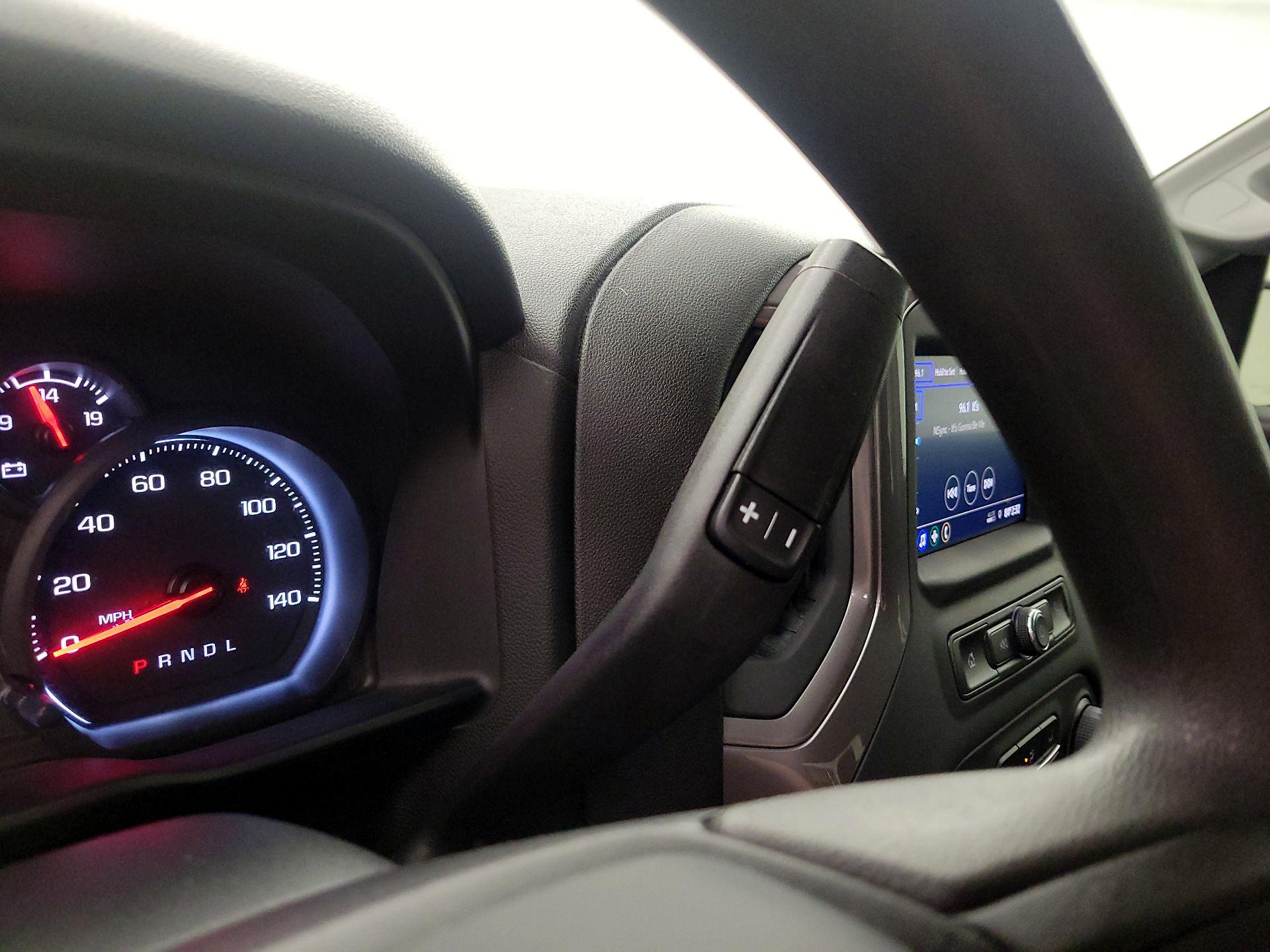 Thumbnail: 2021 Chevrolet Silverado 1500 - 17