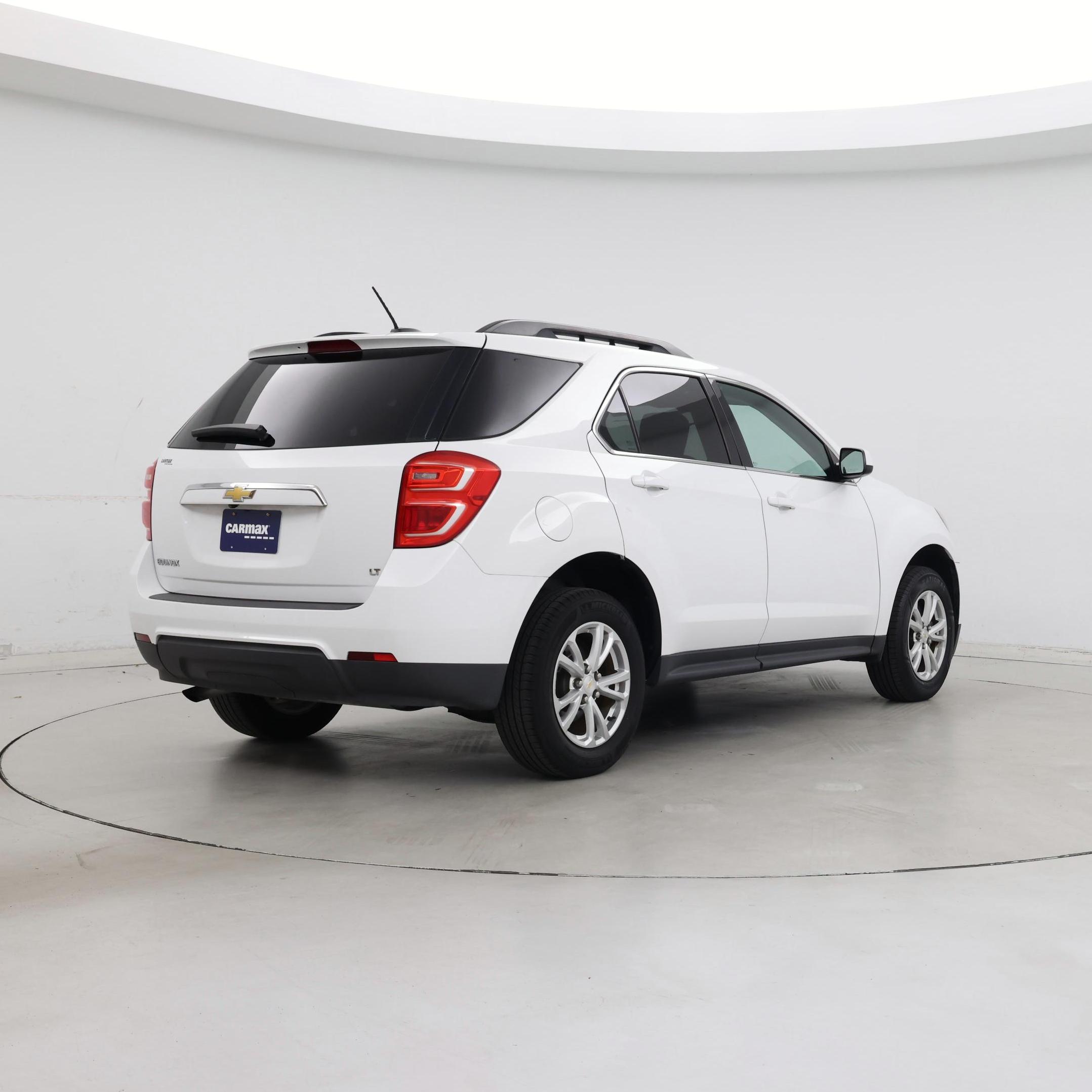 Thumbnail: 2017 Chevrolet Equinox - 8
