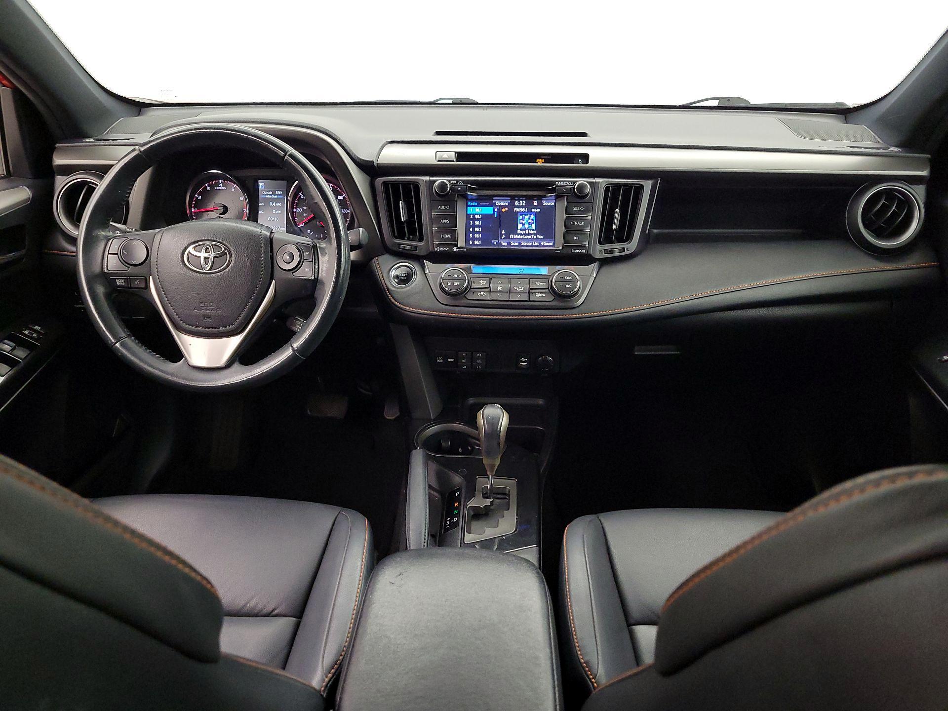 Thumbnail: 2016 Toyota RAV4 - 9