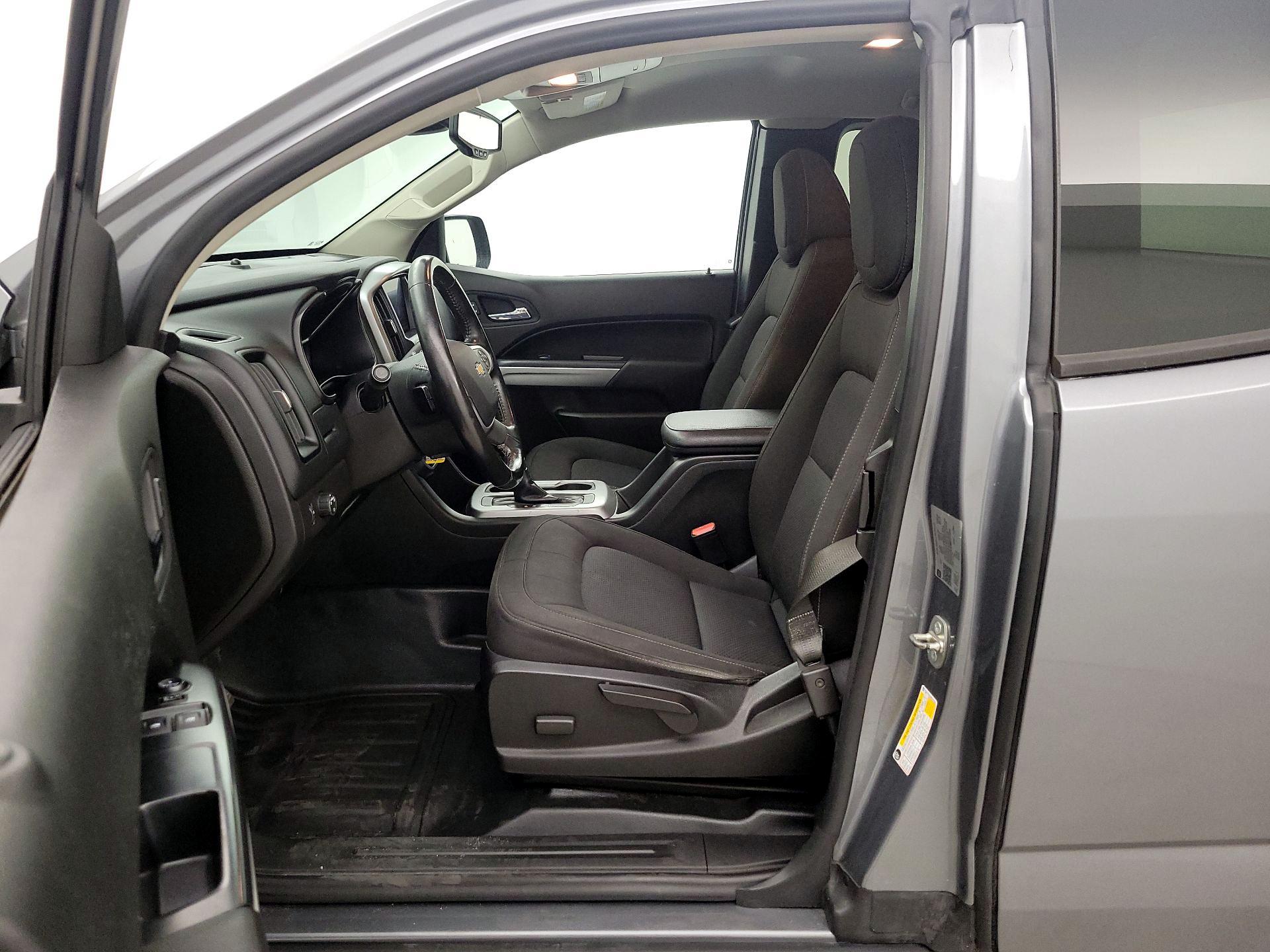 Thumbnail: 2021 Chevrolet Colorado - 11
