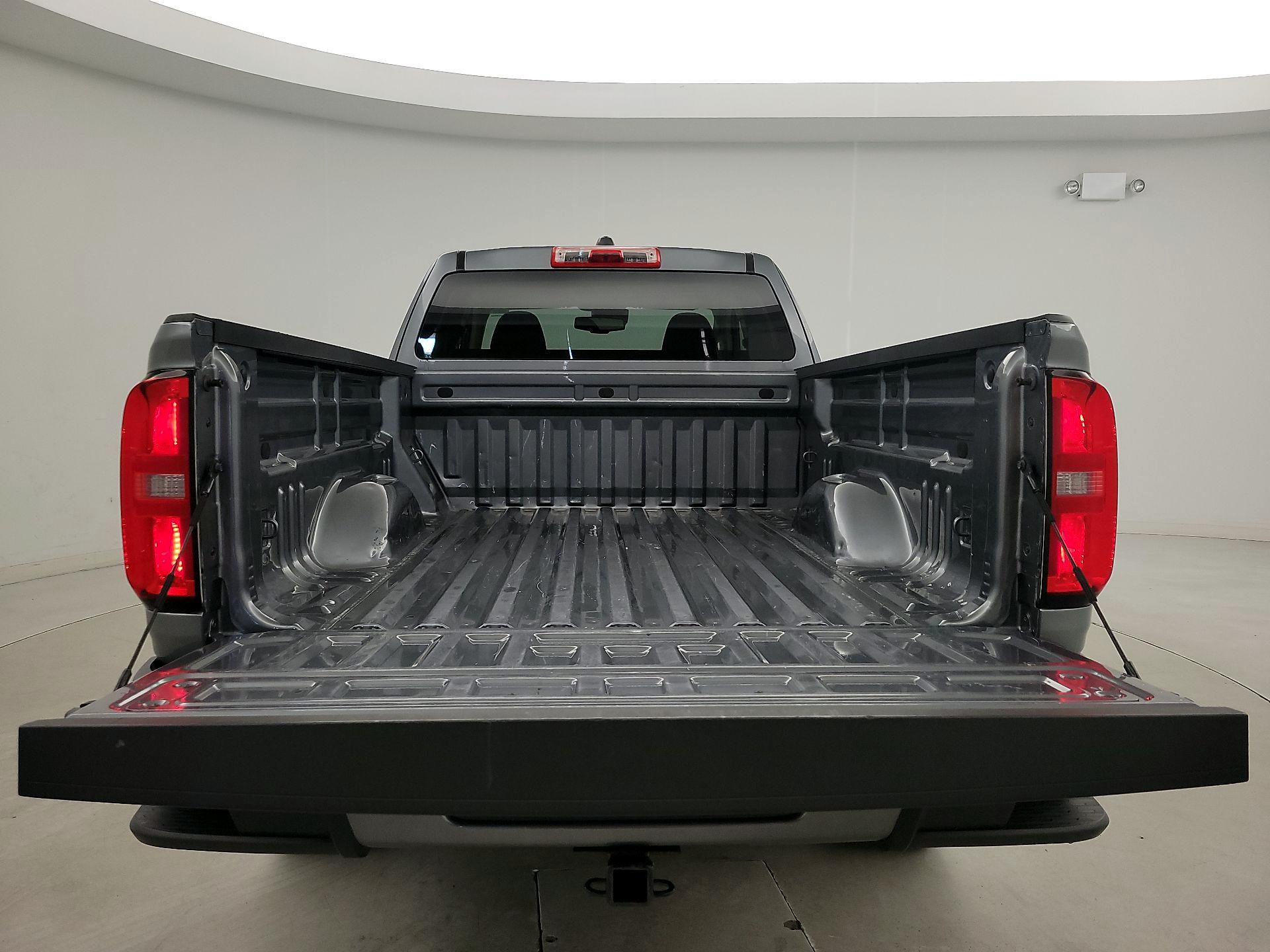 Thumbnail: 2021 Chevrolet Colorado - 20