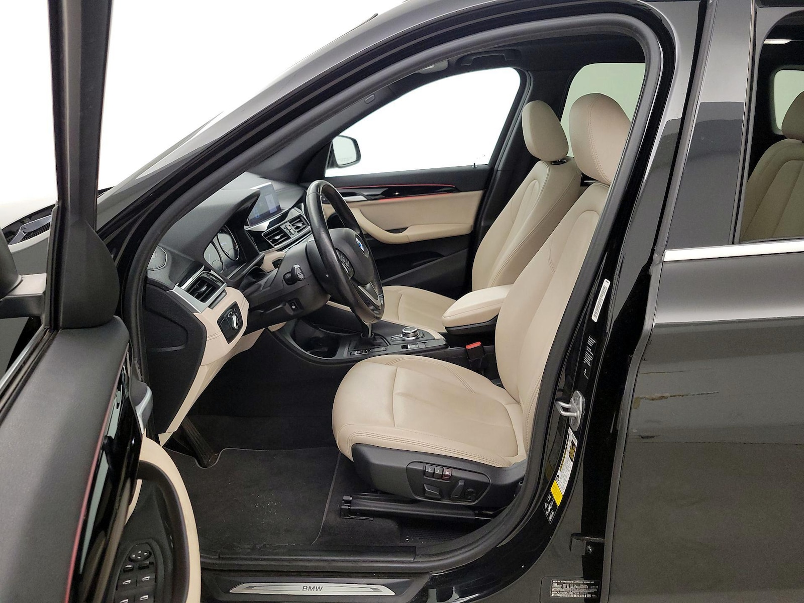 2021 BMW X1 28i - Photo 12