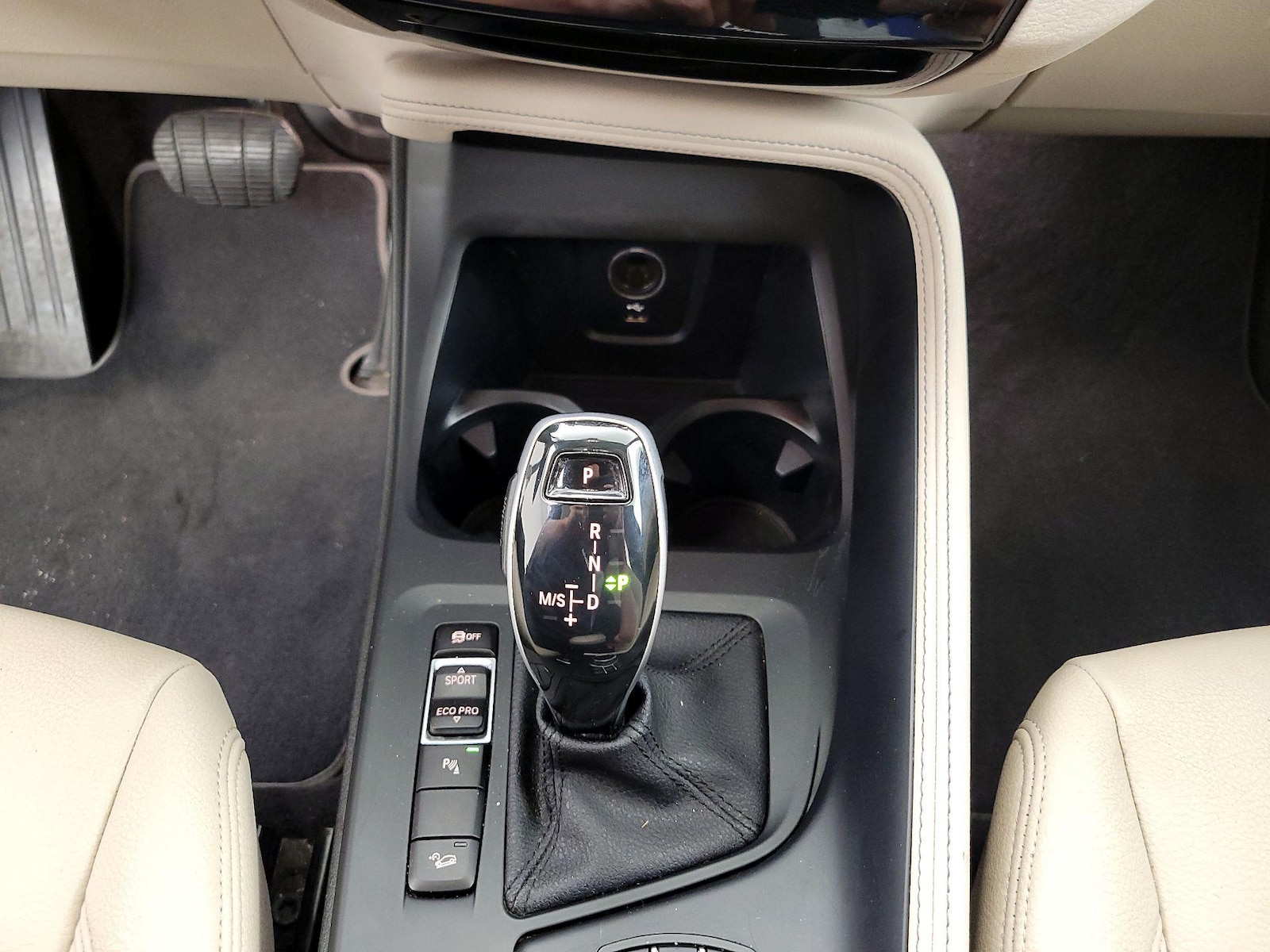 2021 BMW X1 28i - Photo 19