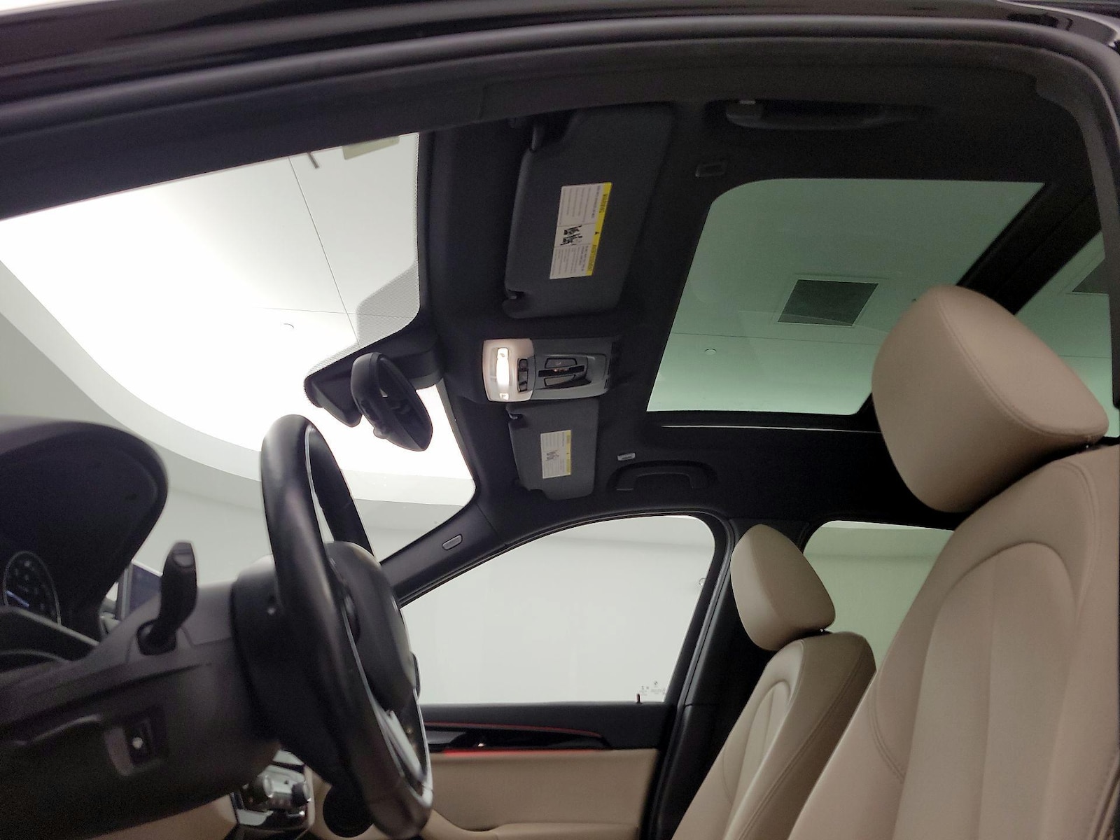 2021 BMW X1 28i - Photo 21