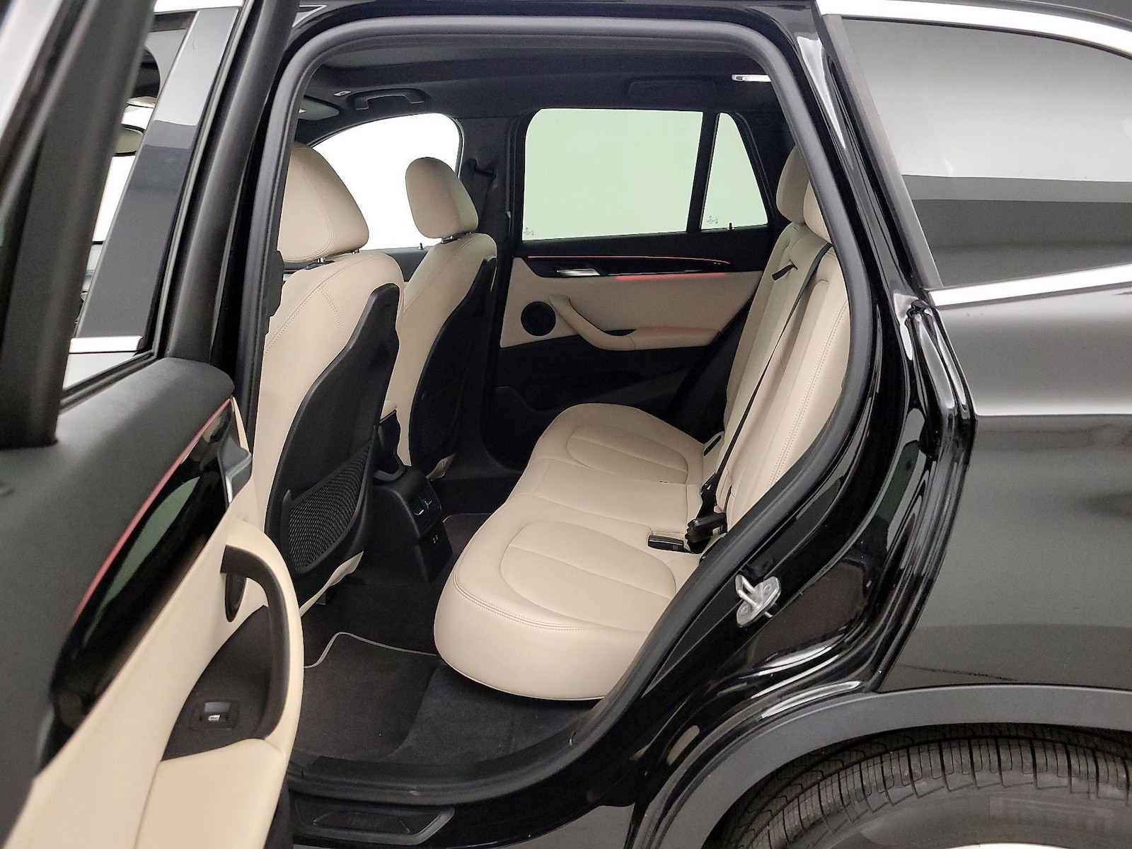 2021 BMW X1 28i - Photo 22