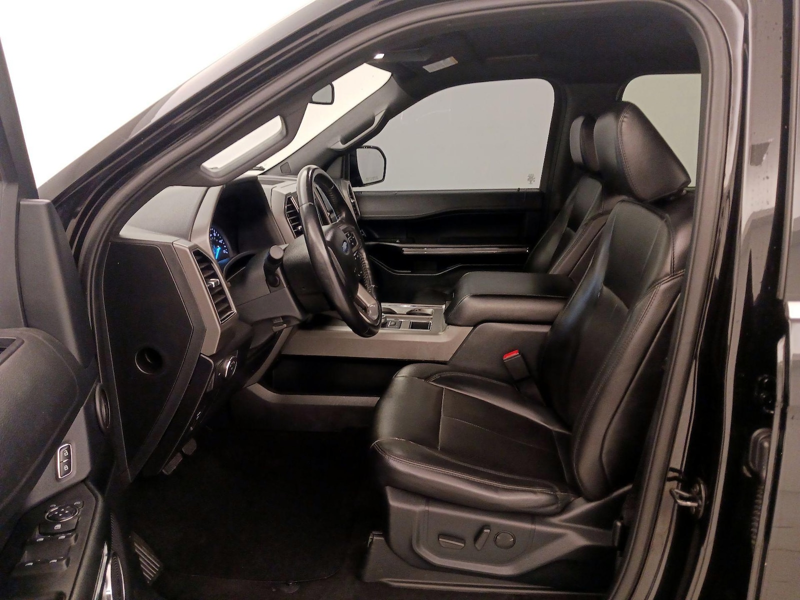 2021 Ford Expedition 12