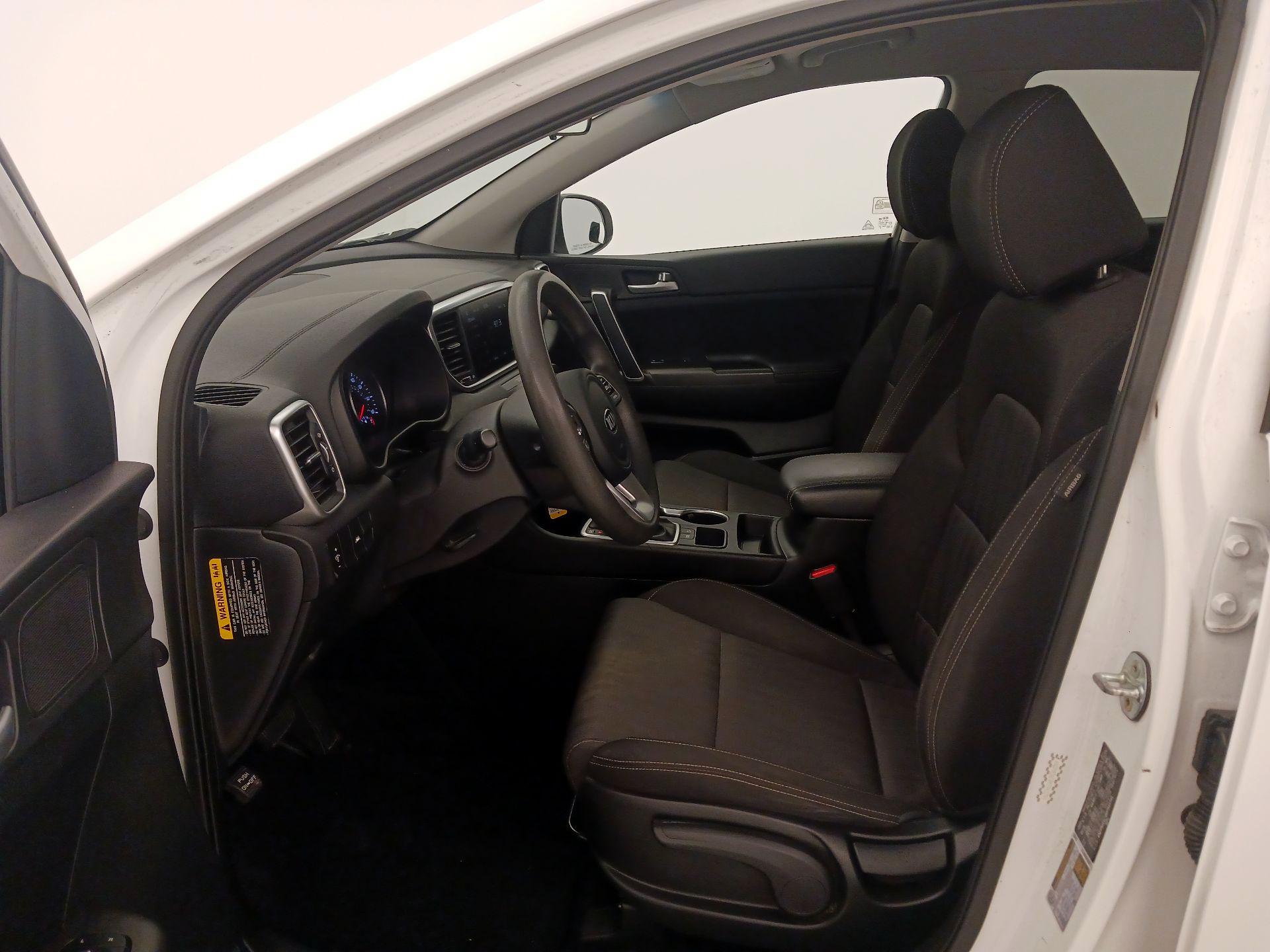 Thumbnail: 2021 Kia Sportage - 11