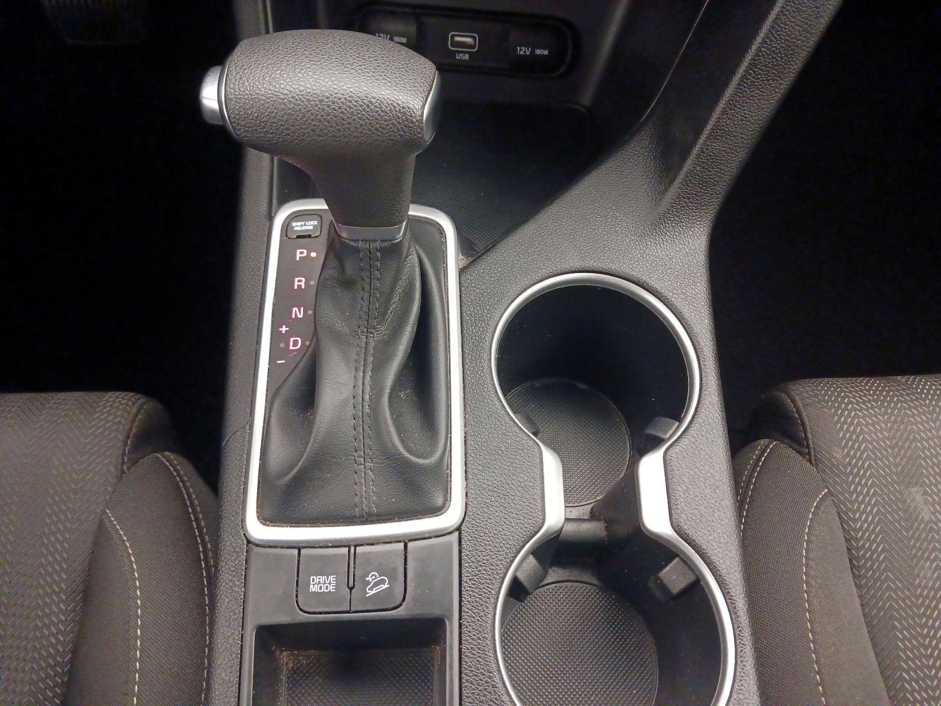 Thumbnail: 2021 Kia Sportage - 17