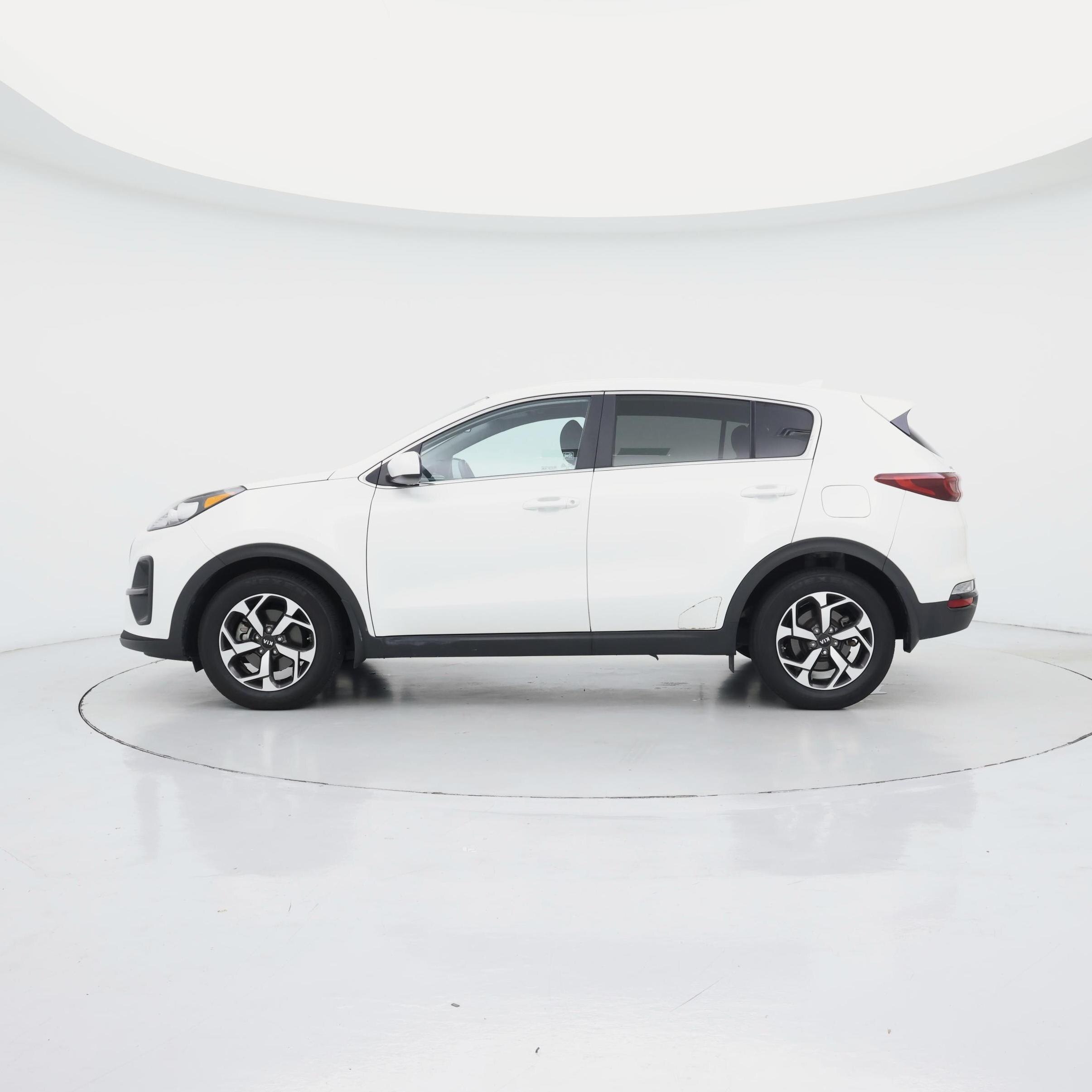 Thumbnail: 2021 Kia Sportage - 3