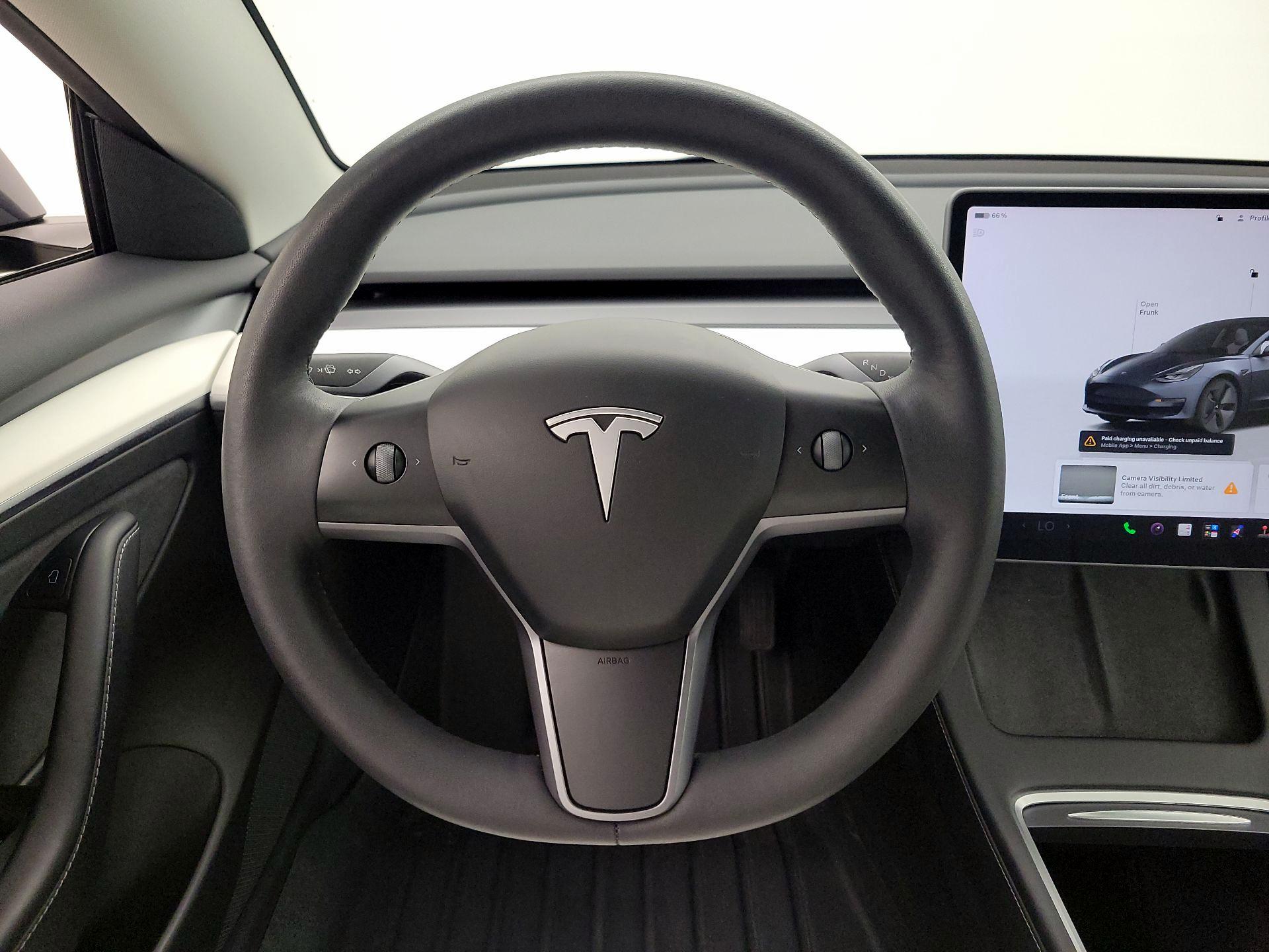 Thumbnail: 2023 Tesla Model 3 - 10