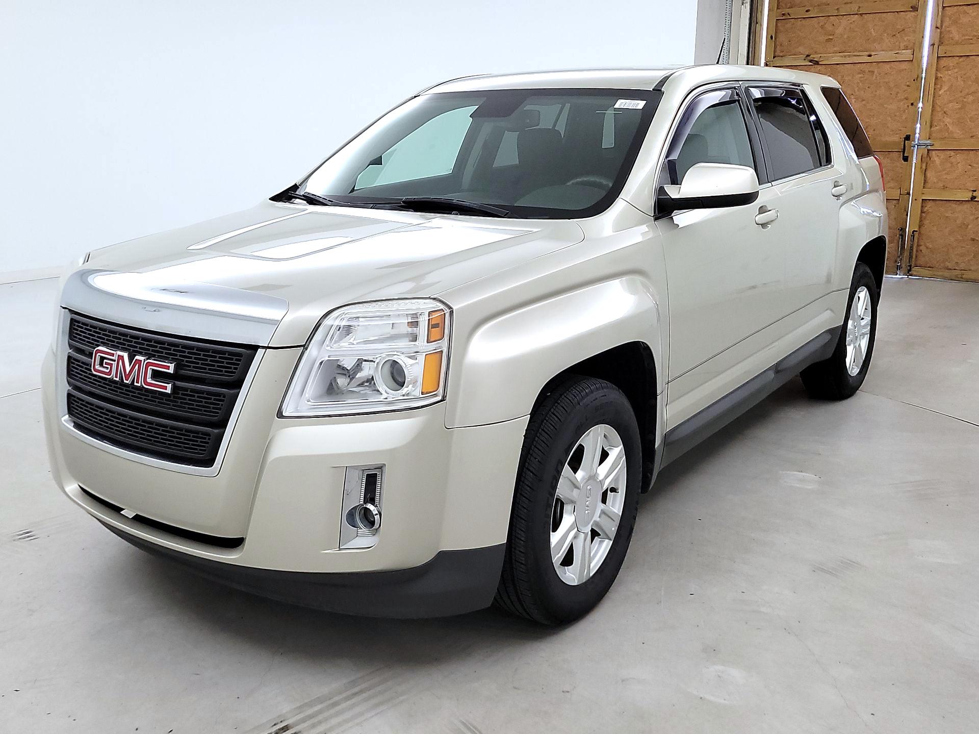 Thumbnail: 2014 GMC Terrain - 3