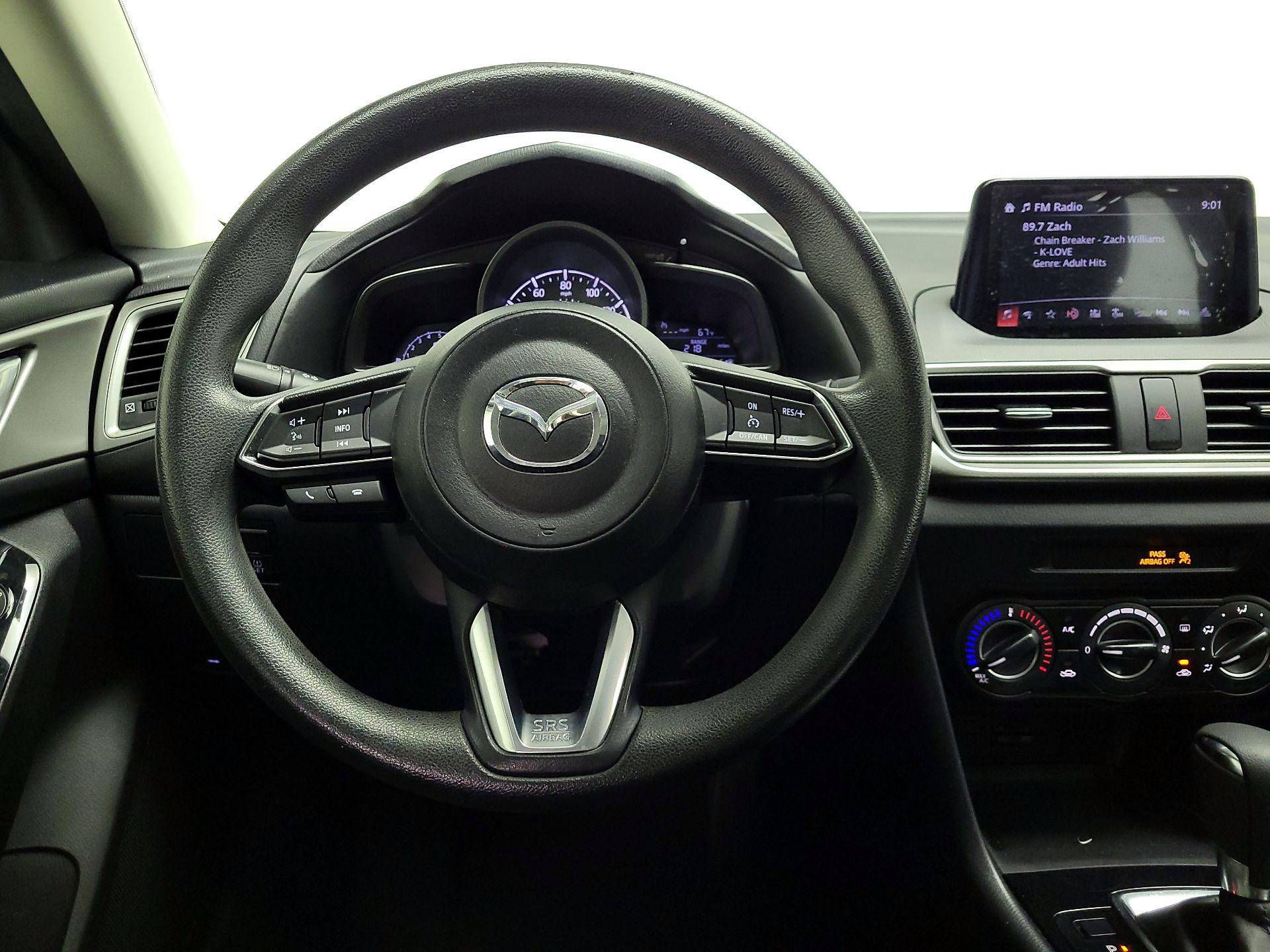 Thumbnail: 2017 Mazda Mazda3 - 10