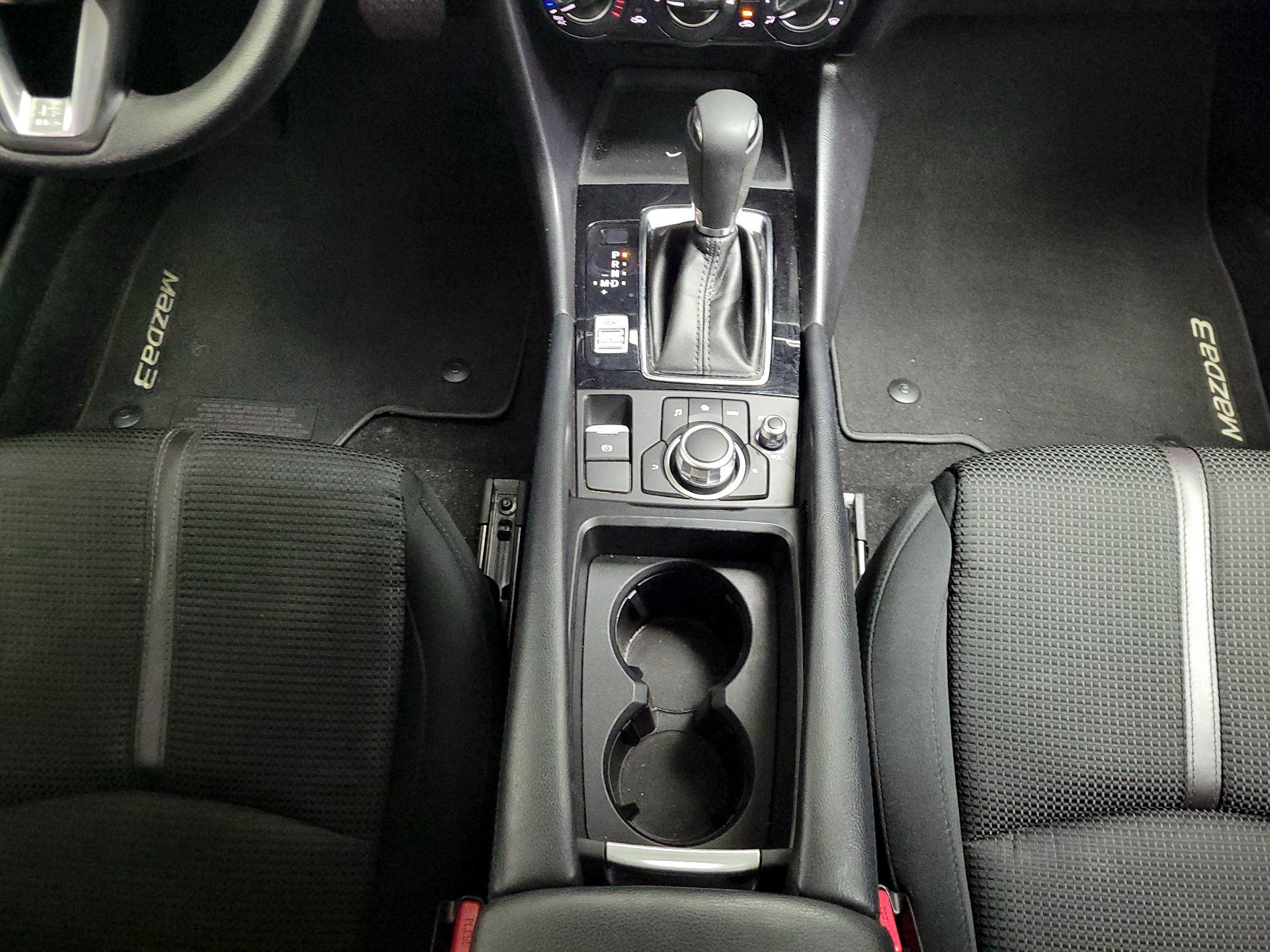 Thumbnail: 2017 Mazda Mazda3 - 17