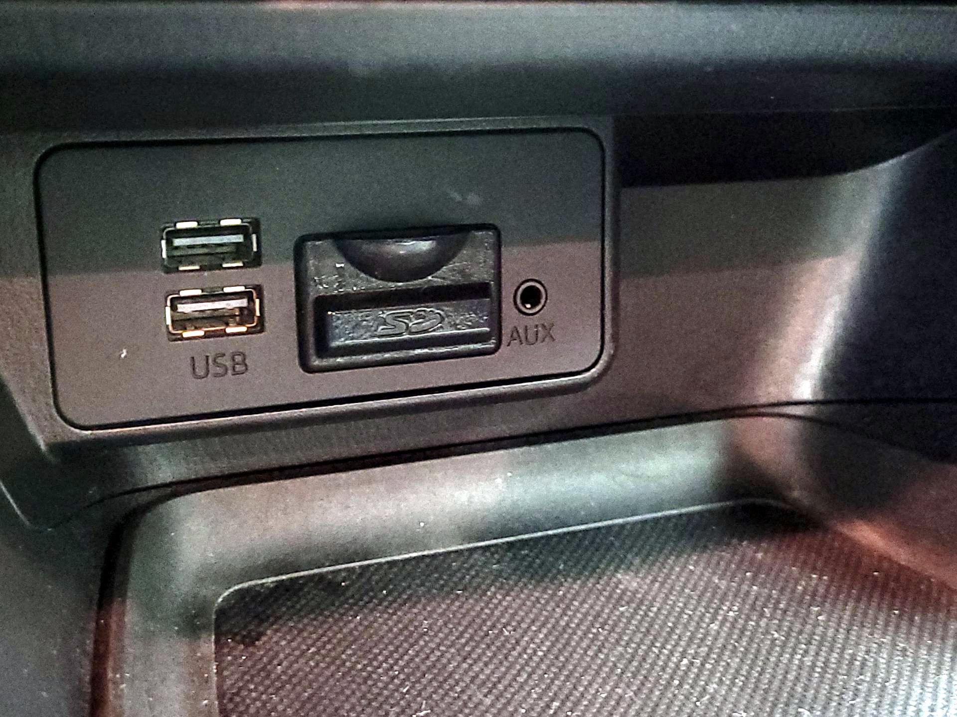 Thumbnail: 2017 Mazda Mazda3 - 18