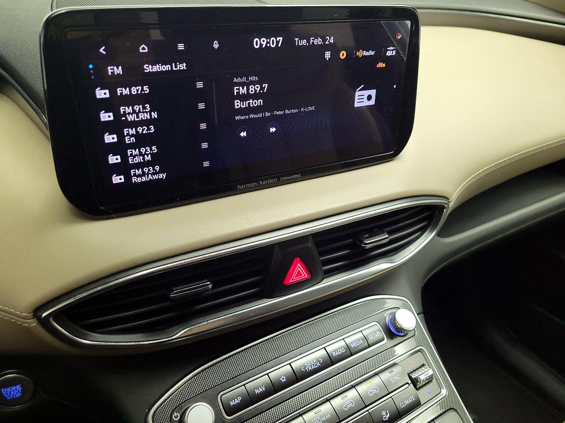 Thumbnail: 2022 Hyundai Santa Fe - 15