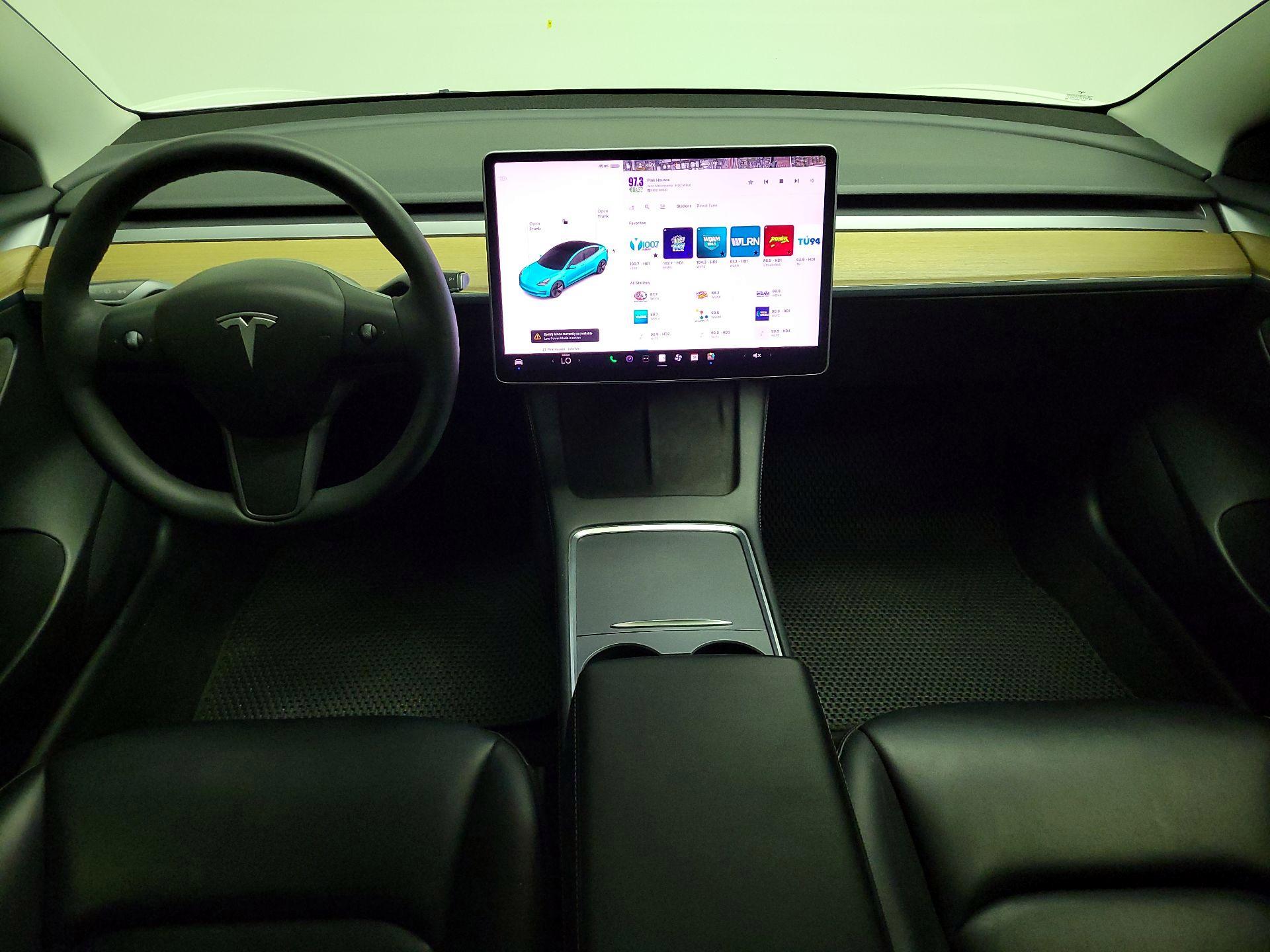 Thumbnail: 2022 Tesla Model 3 - 9