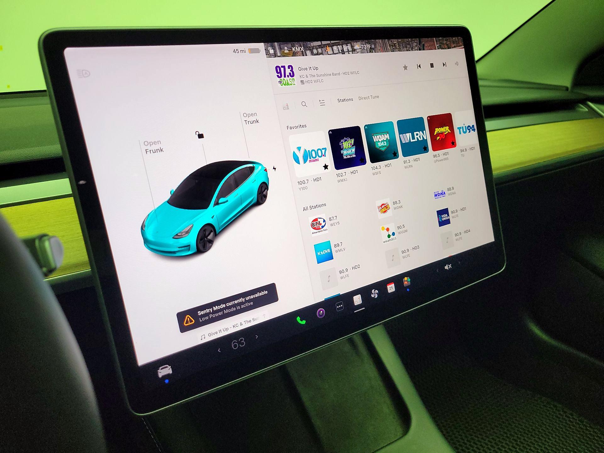 Thumbnail: 2022 Tesla Model 3 - 15