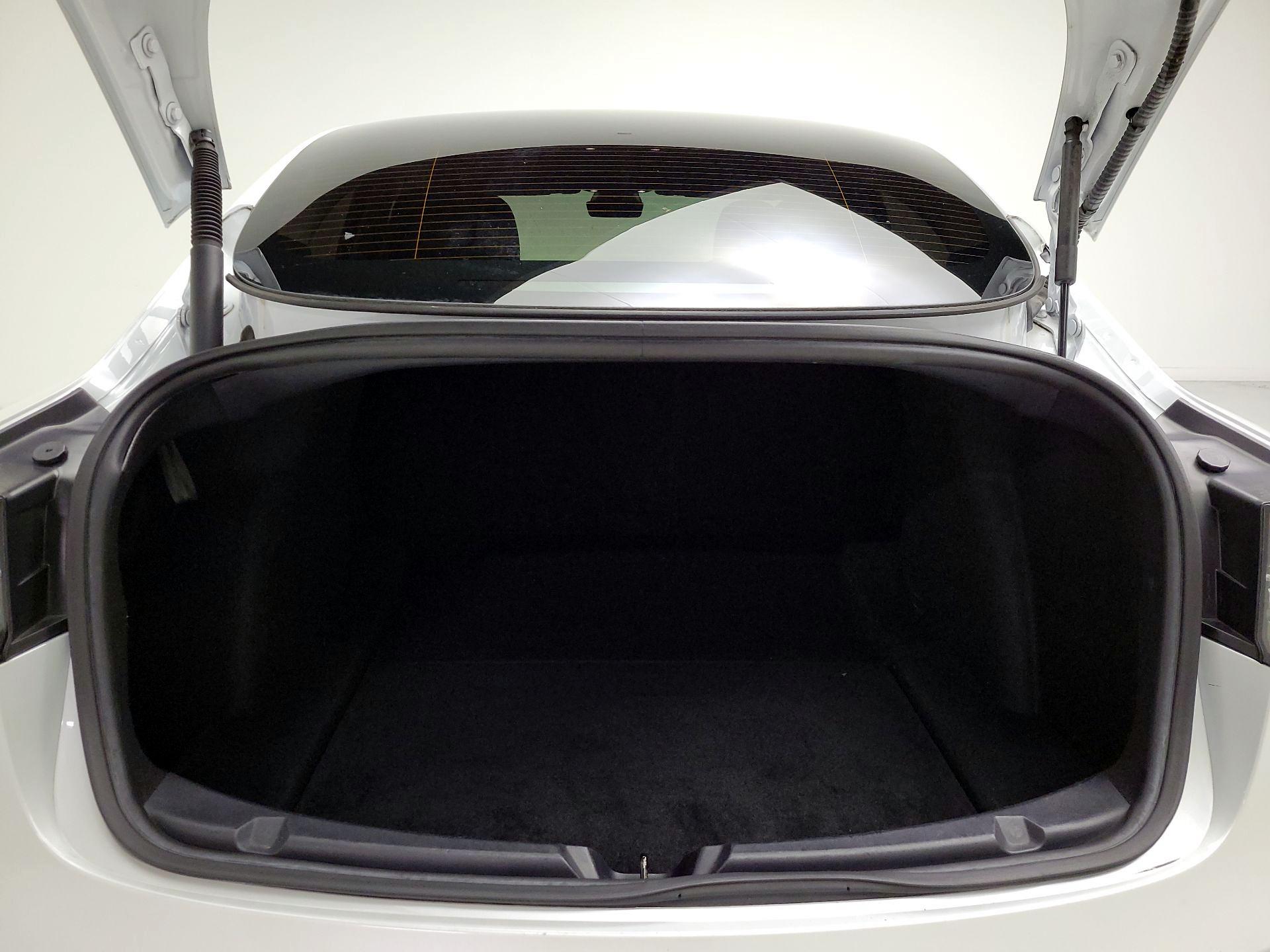 Thumbnail: 2022 Tesla Model 3 - 20