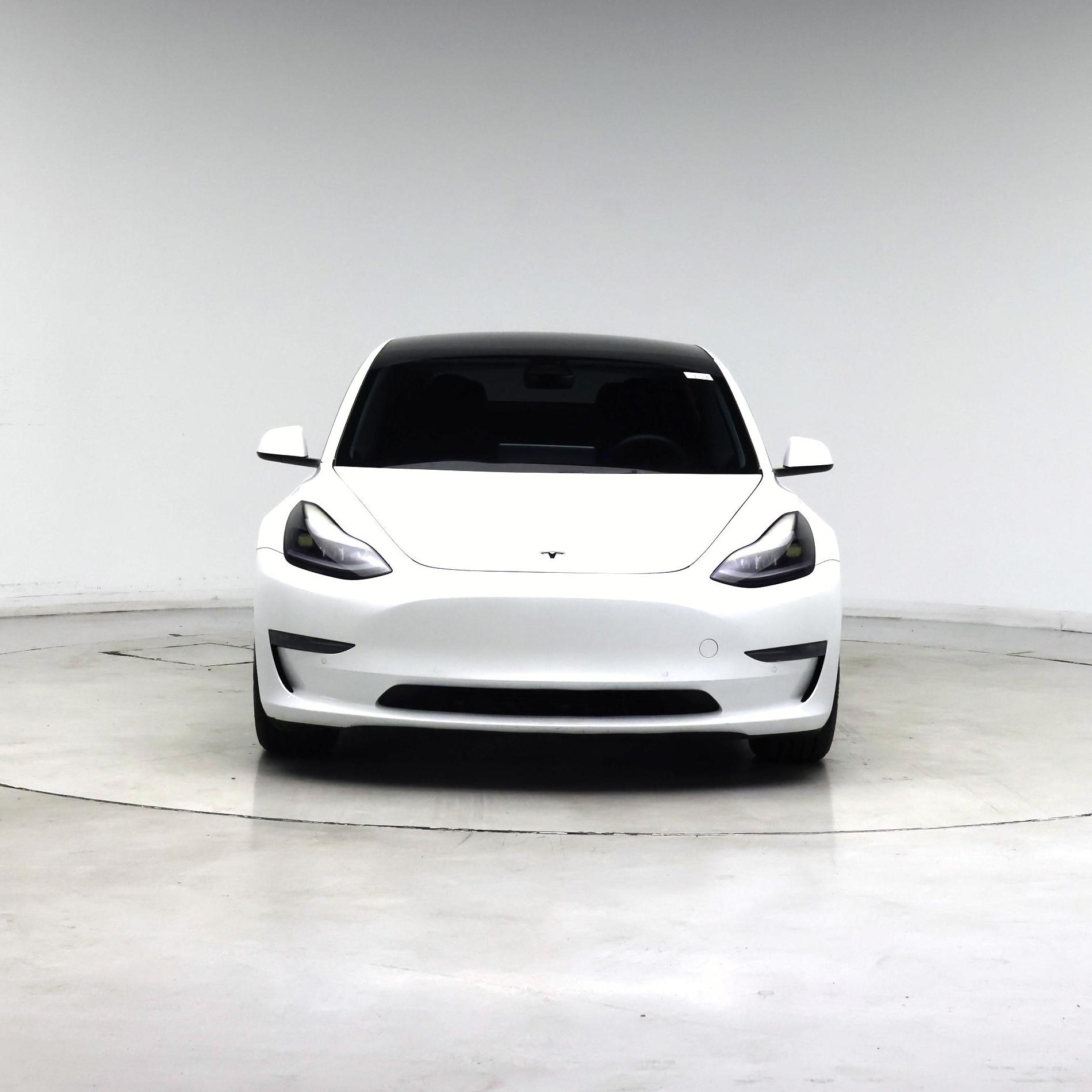 Thumbnail: 2022 Tesla Model 3 - 5