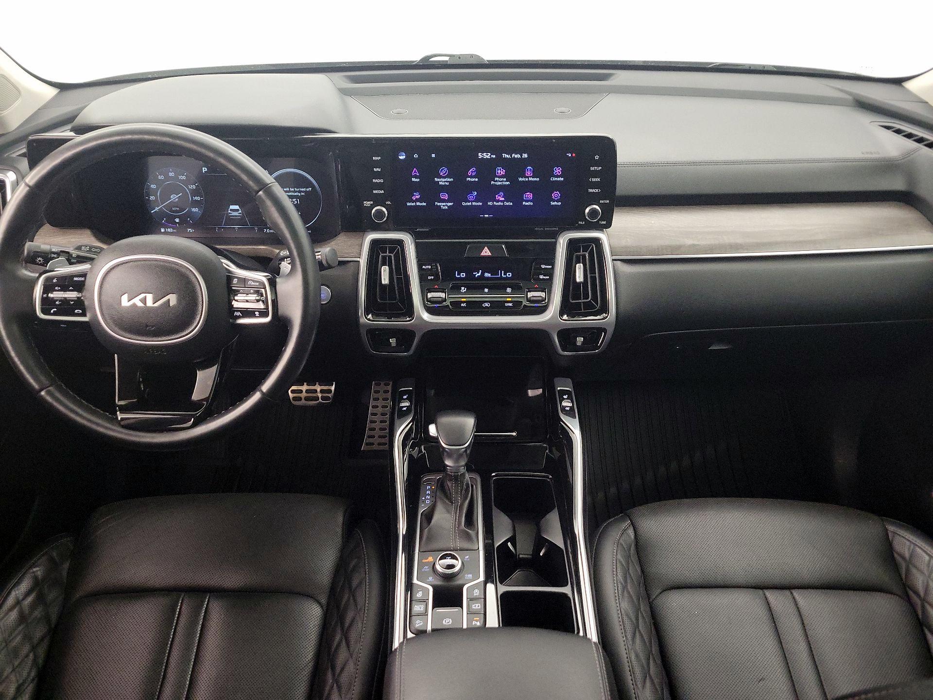 Thumbnail: 2022 Kia Sorento - 9