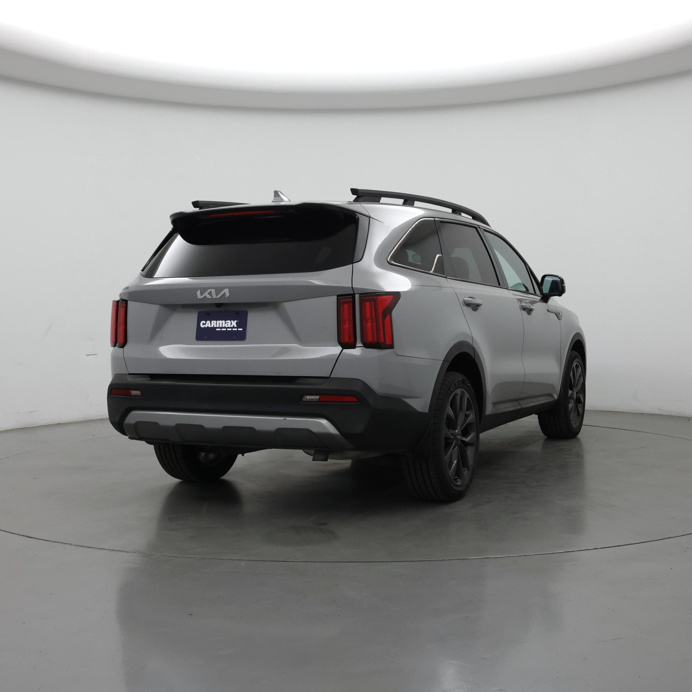 Thumbnail: 2022 Kia Sorento - 8