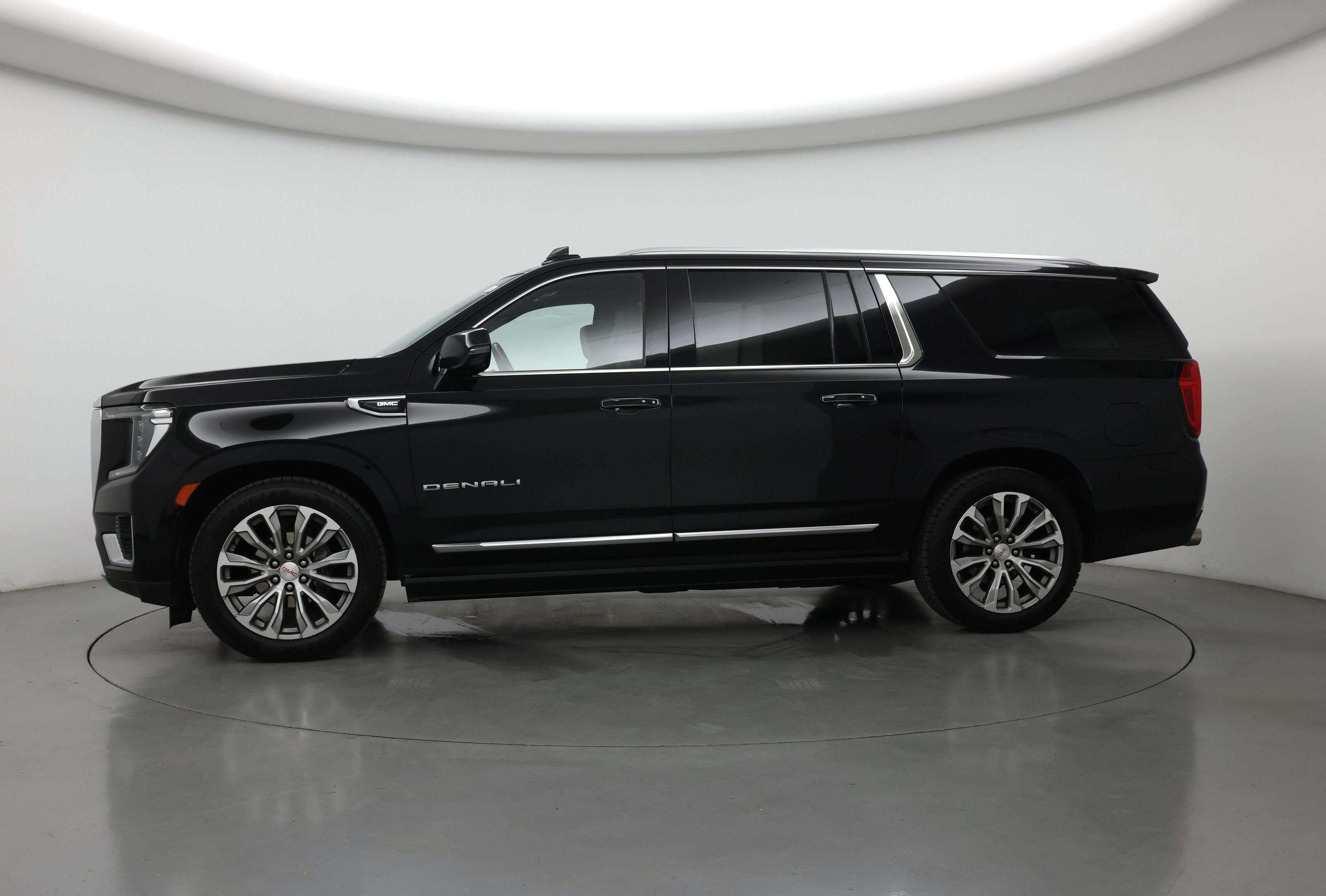 Thumbnail: 2021 GMC Yukon XL - 3