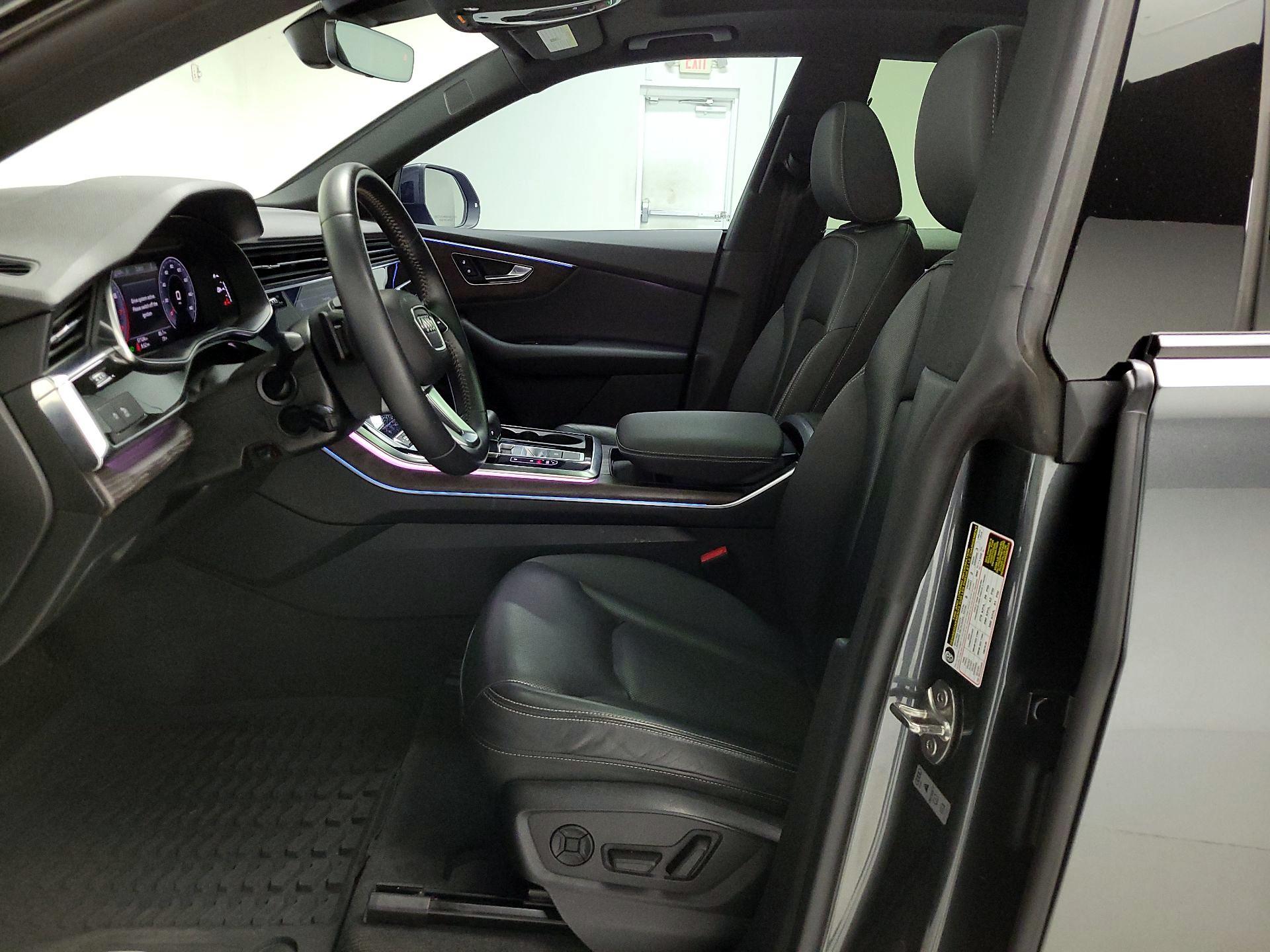 Thumbnail: 2019 Audi Q8 - 11