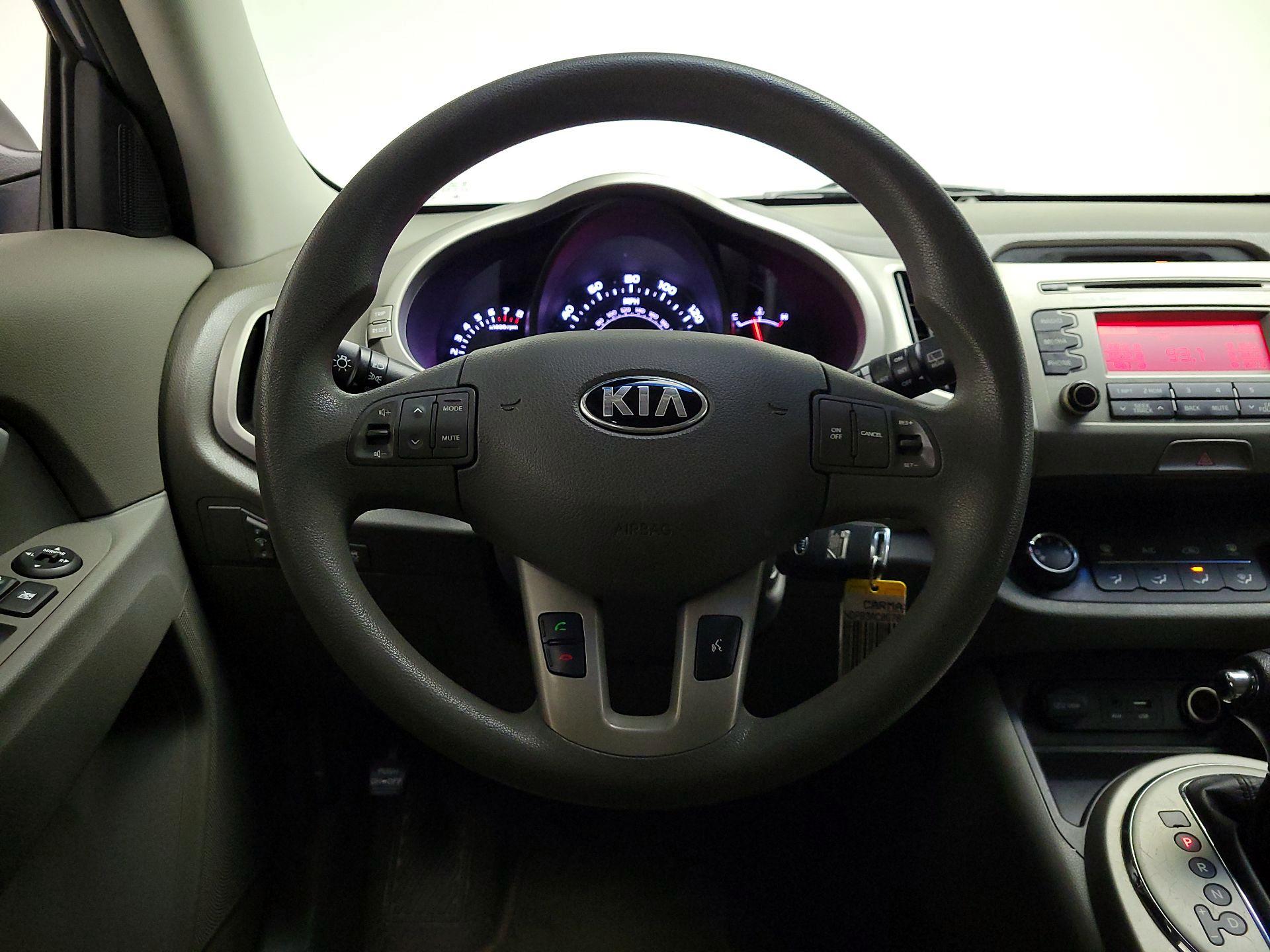 Thumbnail: 2016 Kia Sportage - 10