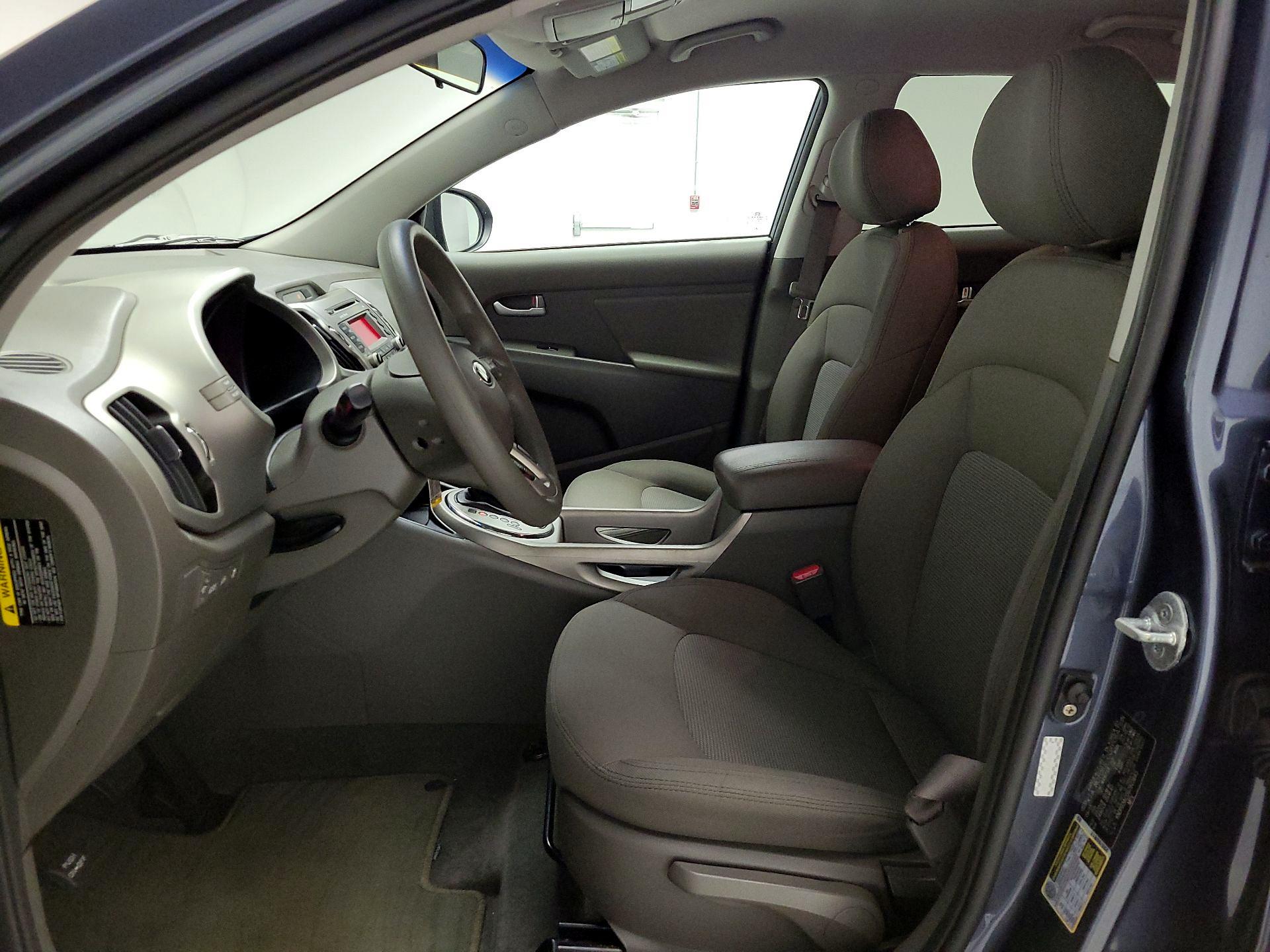 Thumbnail: 2016 Kia Sportage - 11