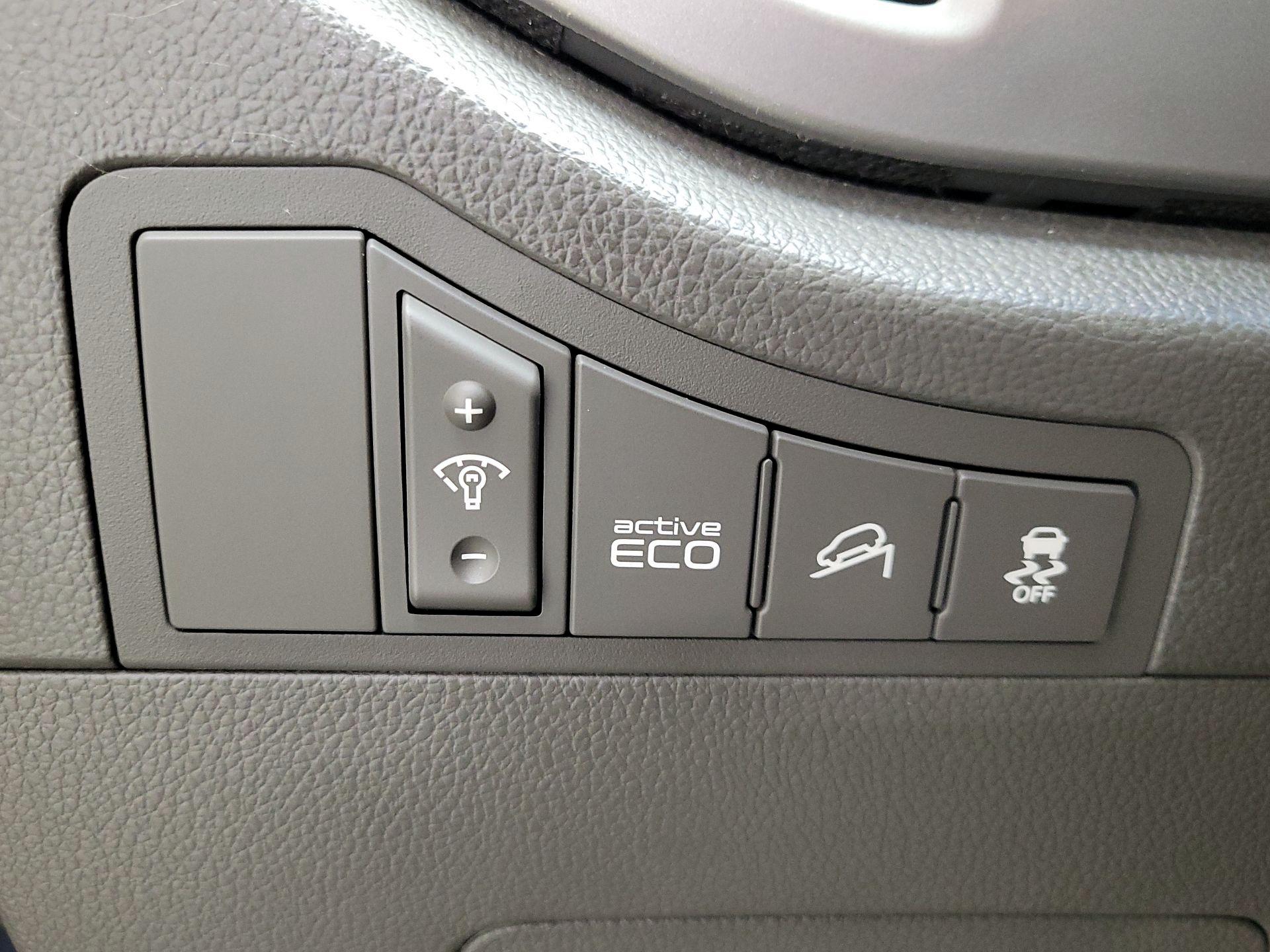 Thumbnail: 2016 Kia Sportage - 13