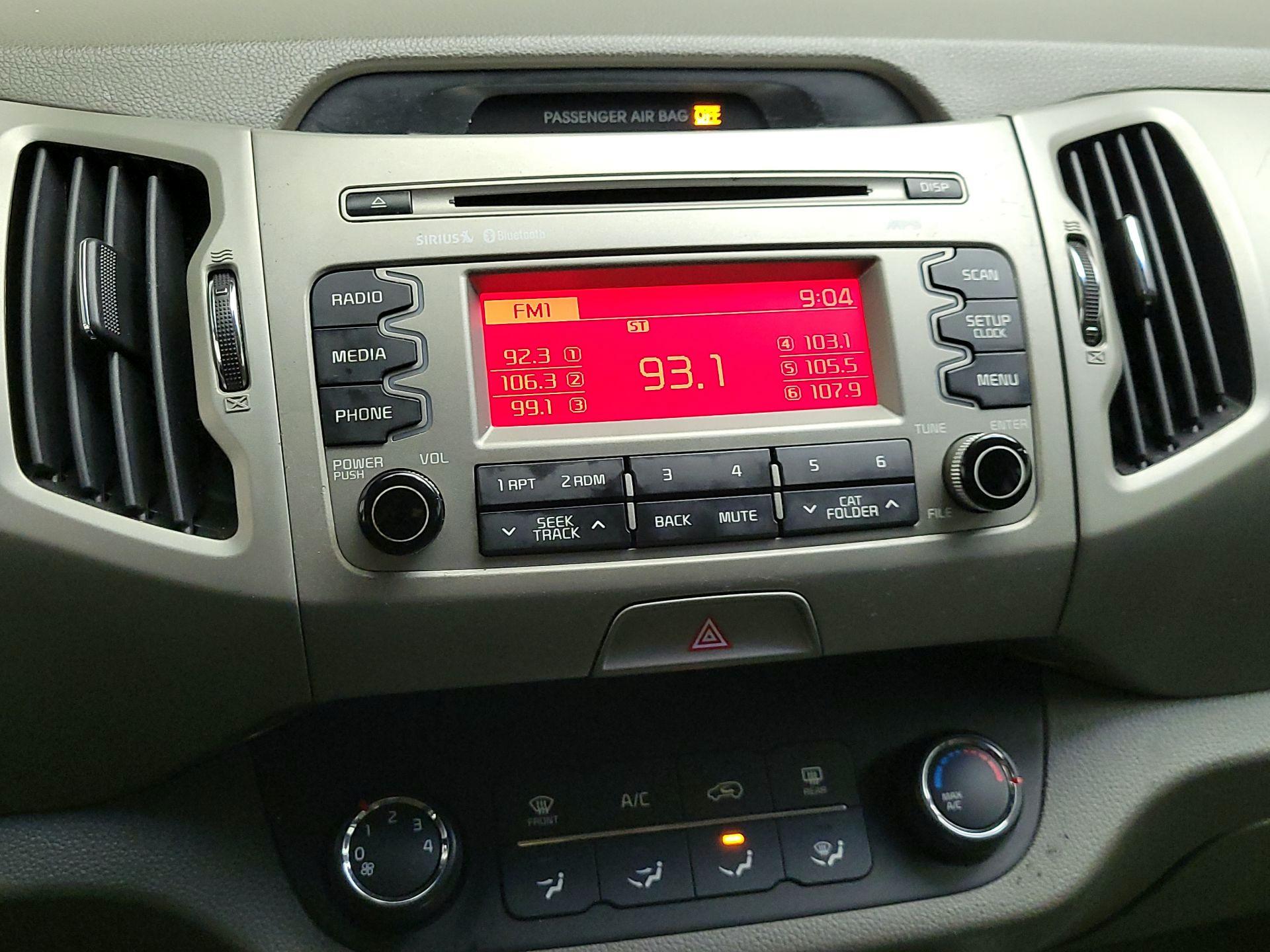 Thumbnail: 2016 Kia Sportage - 14