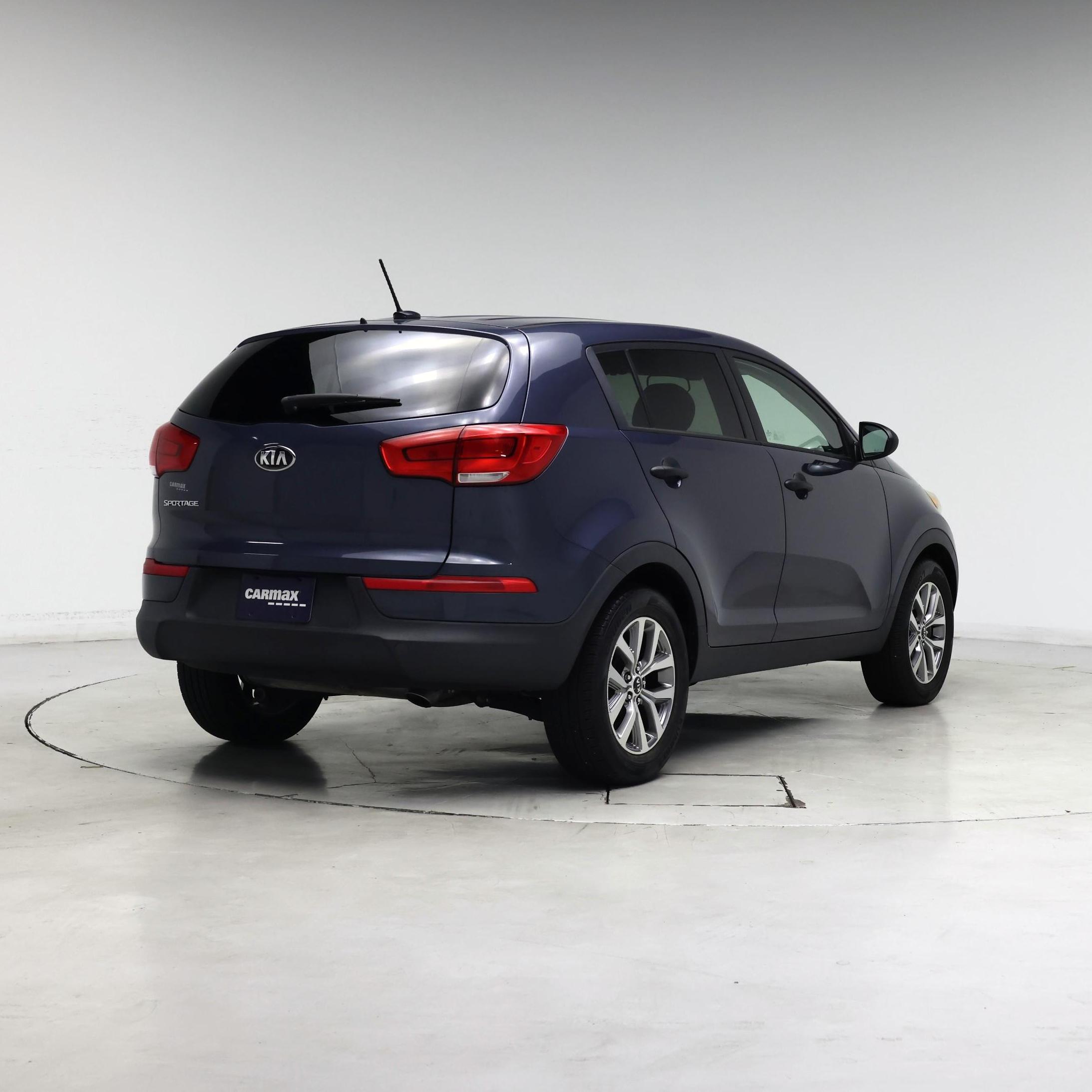 Thumbnail: 2016 Kia Sportage - 8
