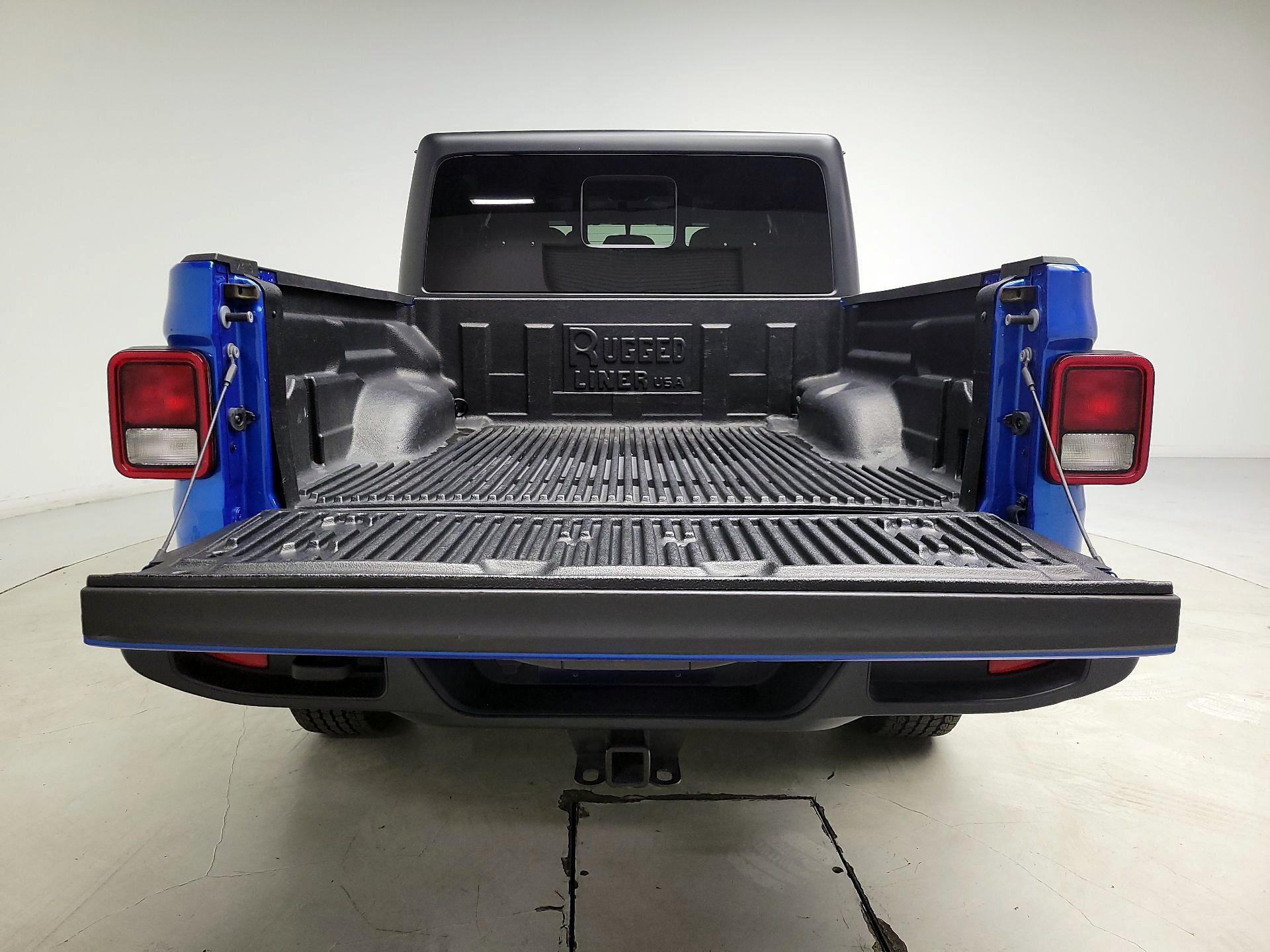 Thumbnail: 2021 Jeep Gladiator - 20