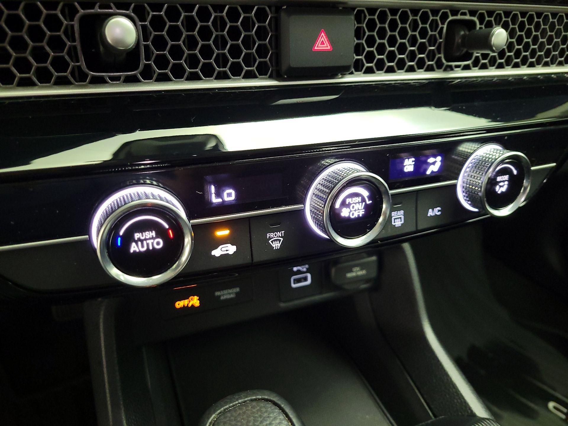 Thumbnail: 2024 Honda Civic - 17