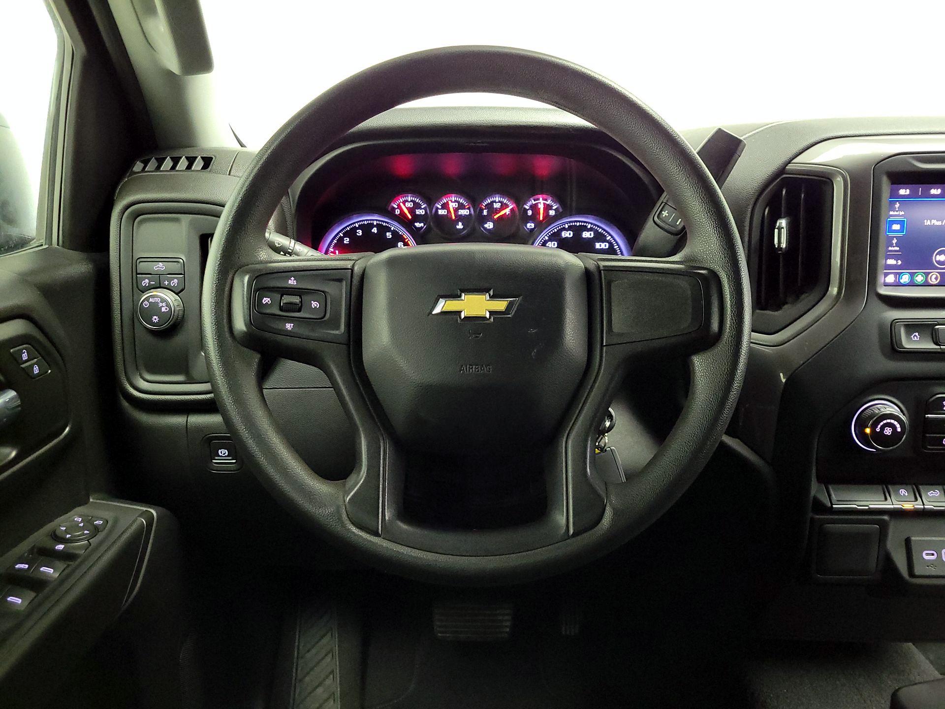 Thumbnail: 2021 Chevrolet Silverado 1500 - 10