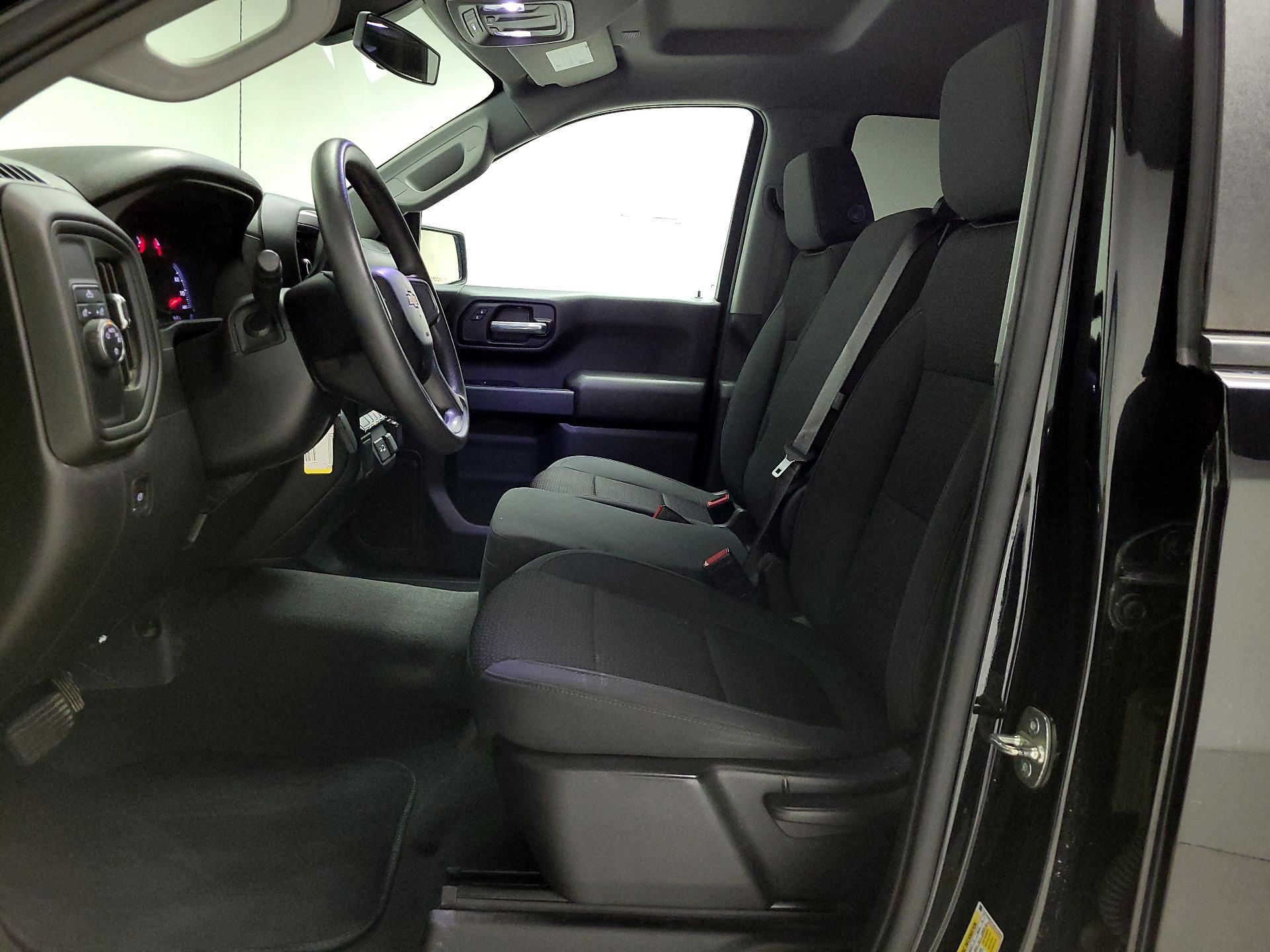 Thumbnail: 2021 Chevrolet Silverado 1500 - 11