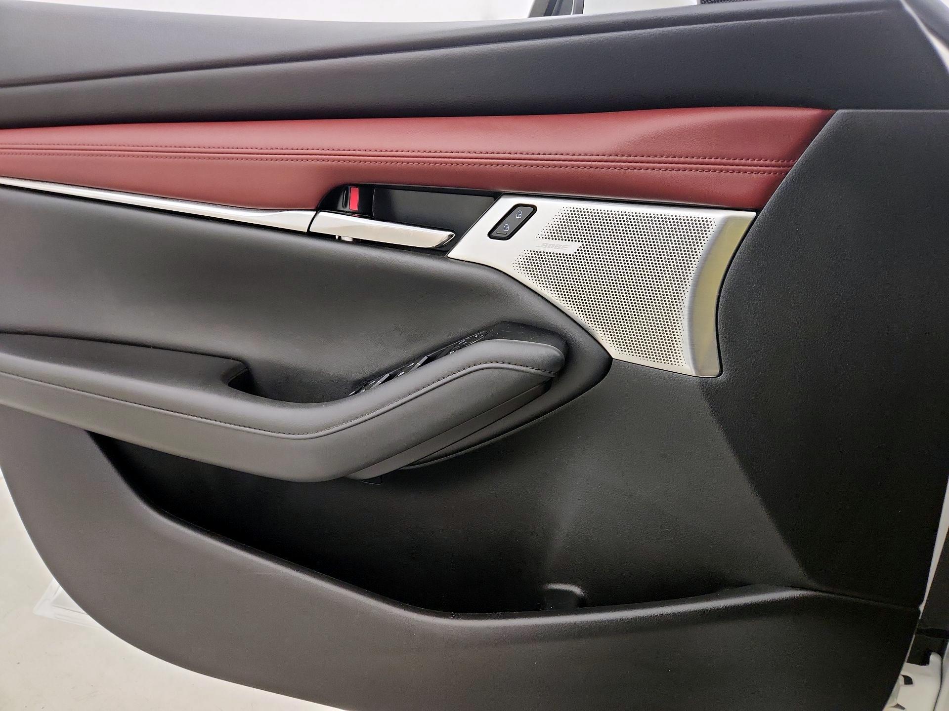 Thumbnail: 2020 Mazda Mazda3 - 12