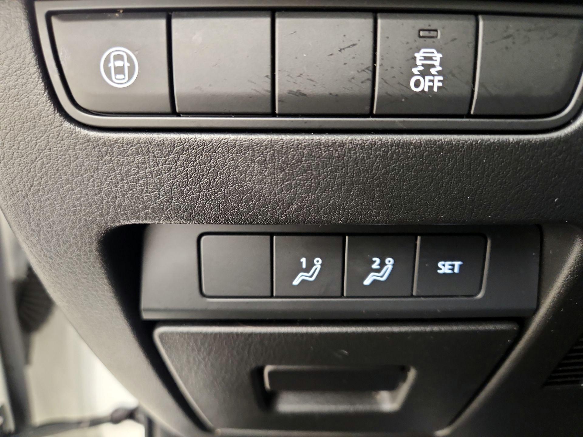 Thumbnail: 2020 Mazda Mazda3 - 13