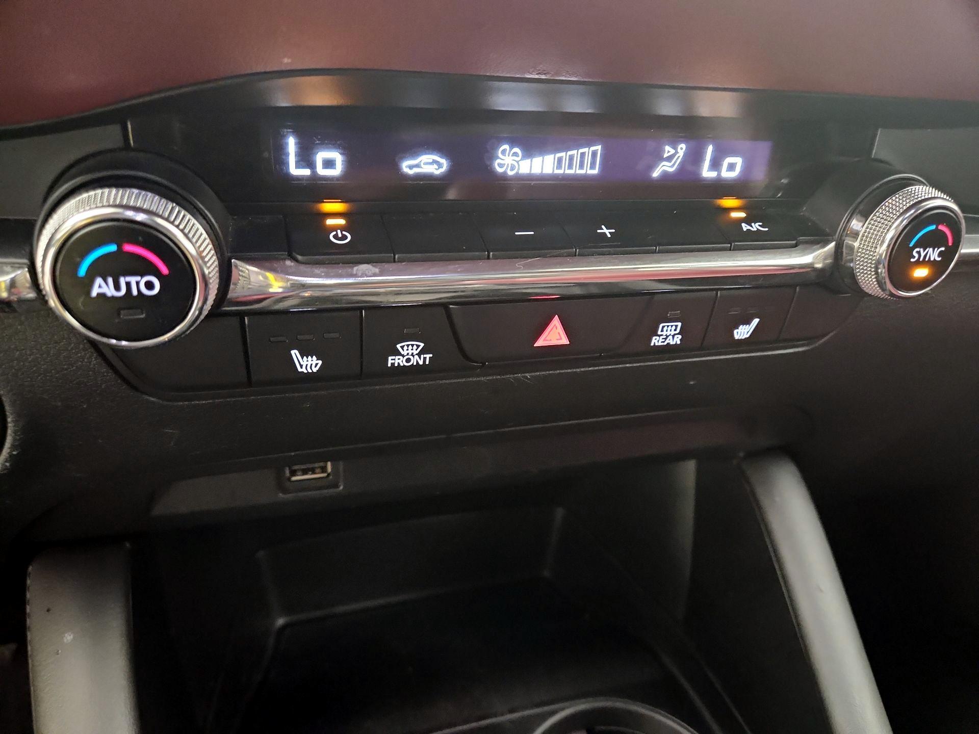 Thumbnail: 2020 Mazda Mazda3 - 16