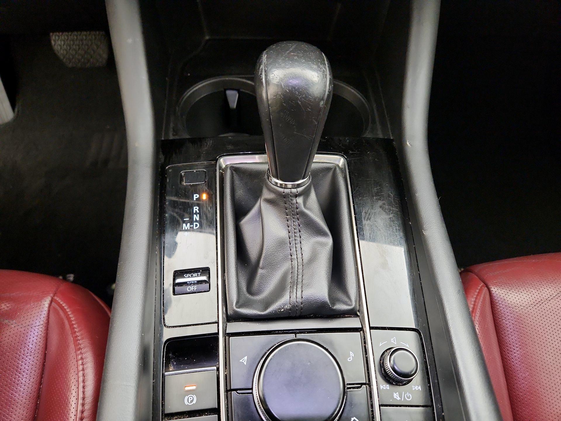 Thumbnail: 2020 Mazda Mazda3 - 17