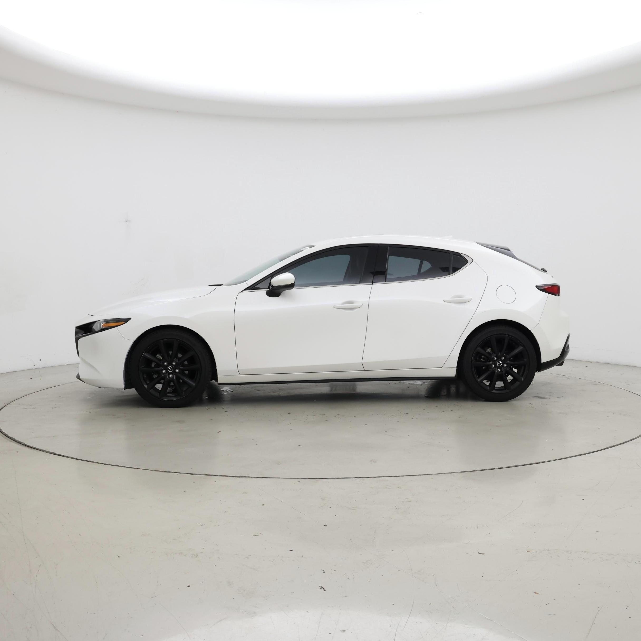 Thumbnail: 2020 Mazda Mazda3 - 3