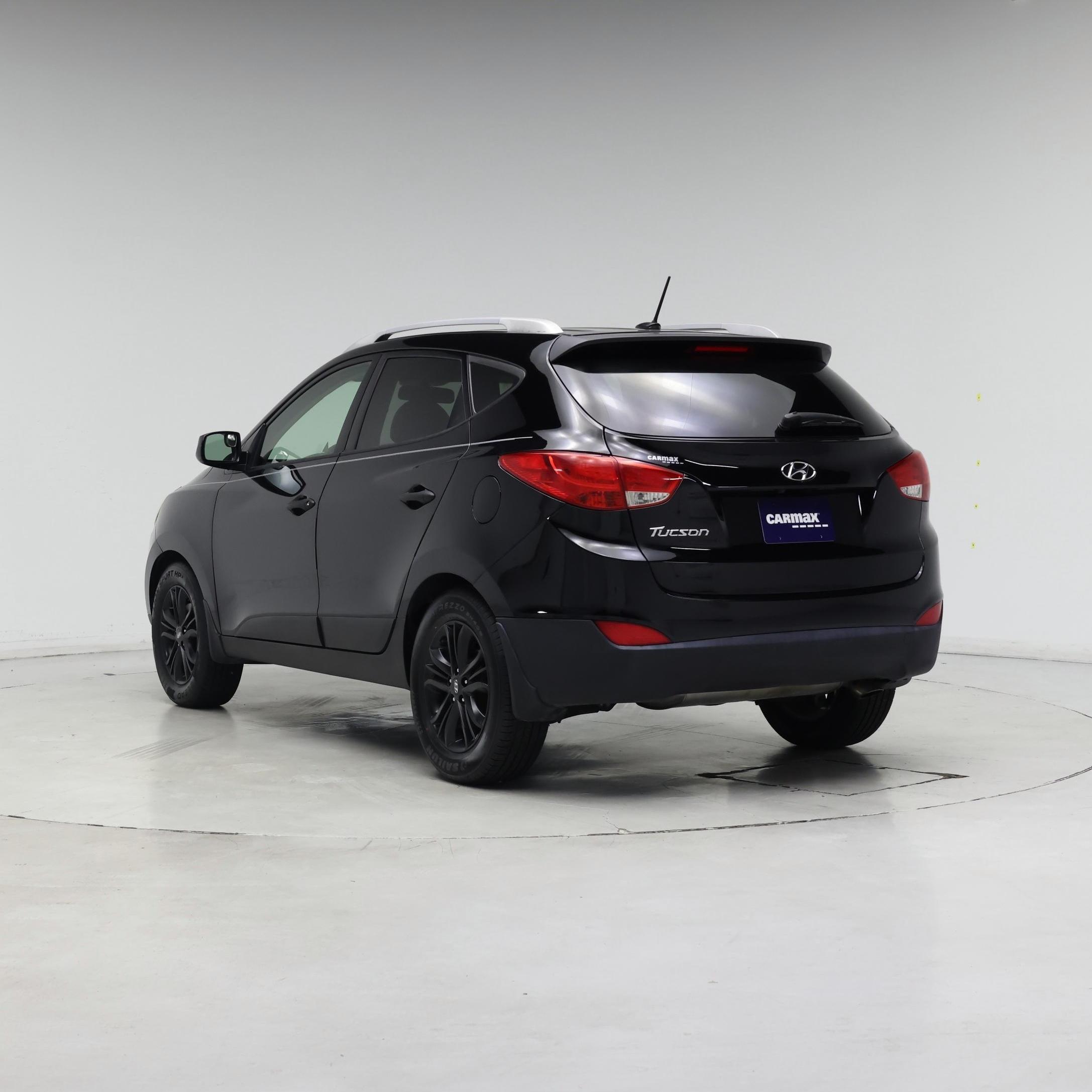 Thumbnail: 2015 Hyundai Tucson - 2