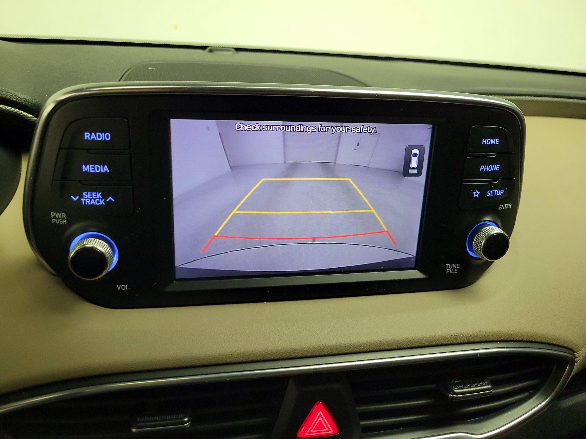 Thumbnail: 2020 Hyundai Santa Fe - 16