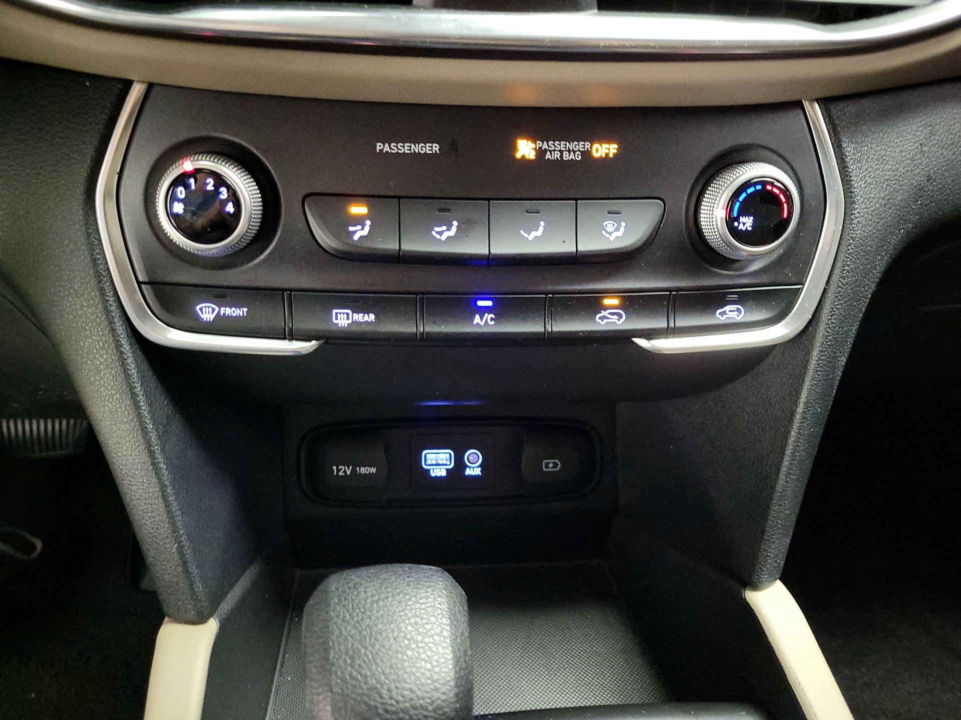 Thumbnail: 2020 Hyundai Santa Fe - 18